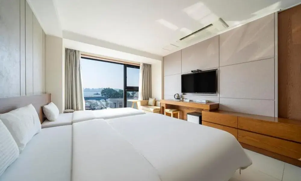 Bed in Wolmido Premiers Hotel Bed in Wolmido Premiers Hotel