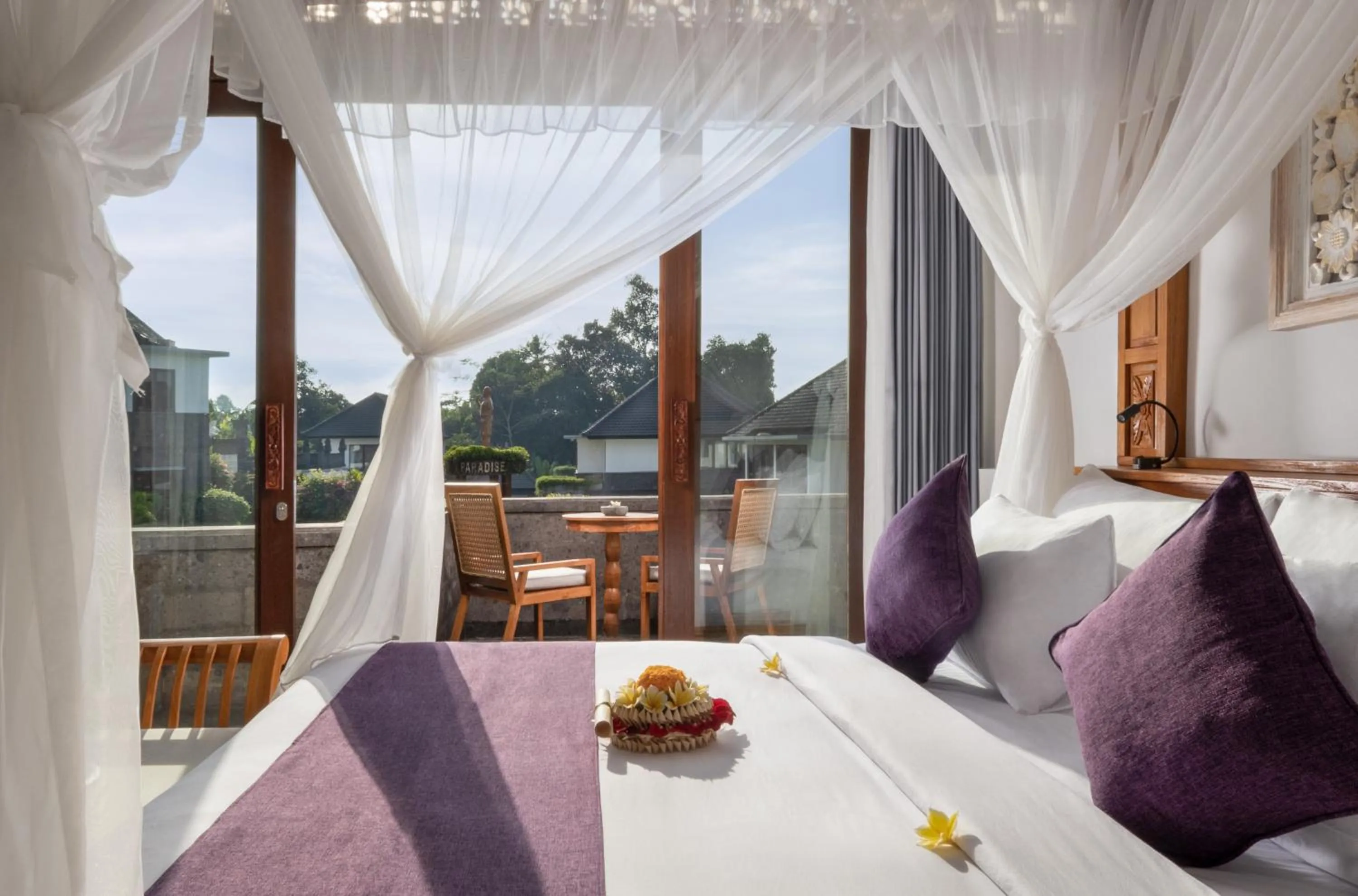 Bed in Swan Paradise A Pramana Experience