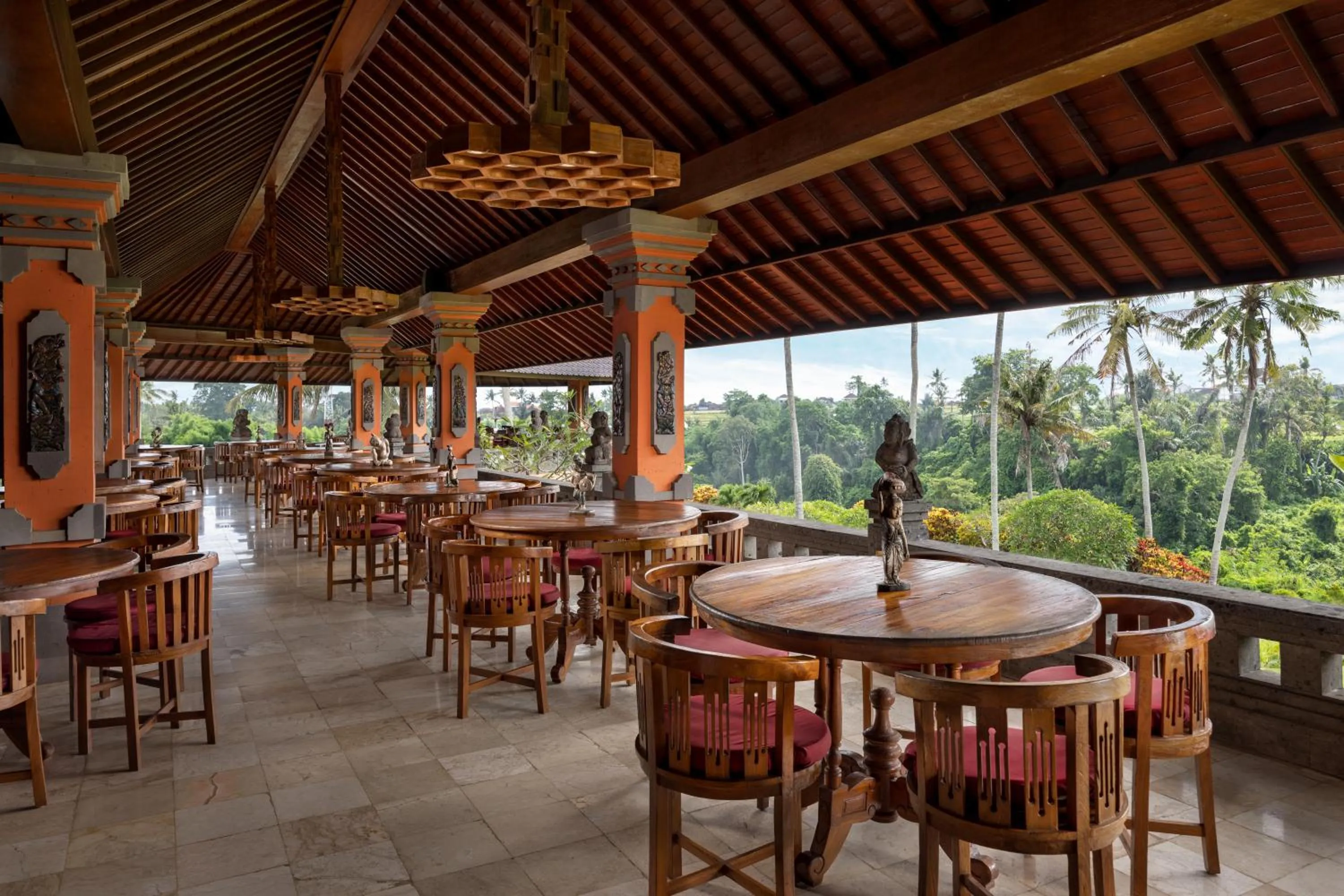 Restaurant/places to eat in Swan Paradise A Pramana Experience