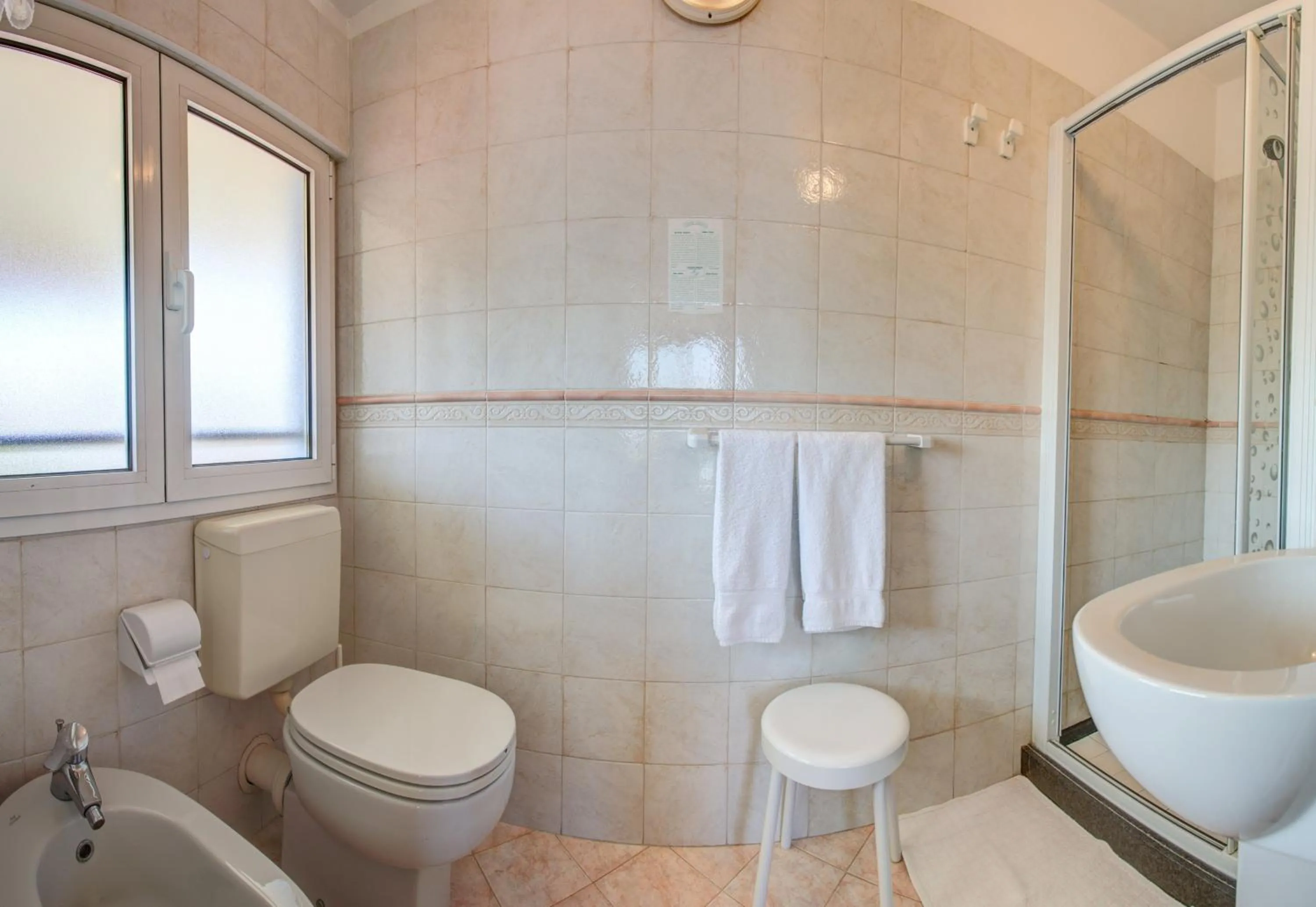 Bathroom in Hotel Rosalba - Valentini Family Village