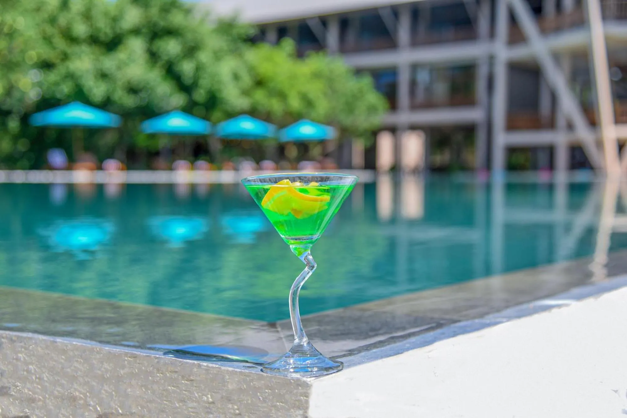 Food and drinks in Breeze Pasikudah