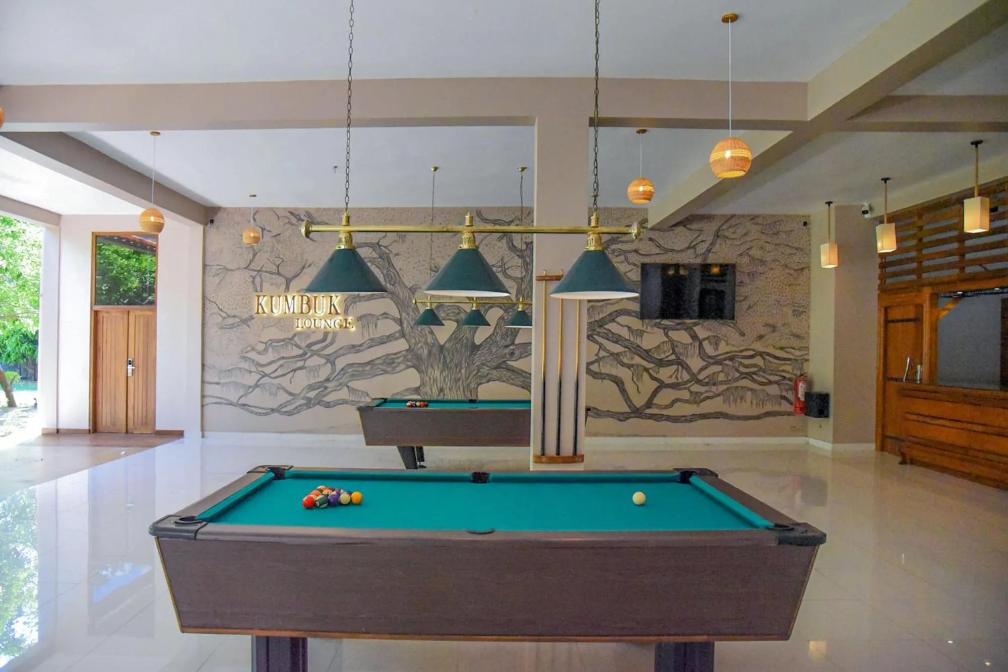 Lounge or bar in Breeze Pasikudah