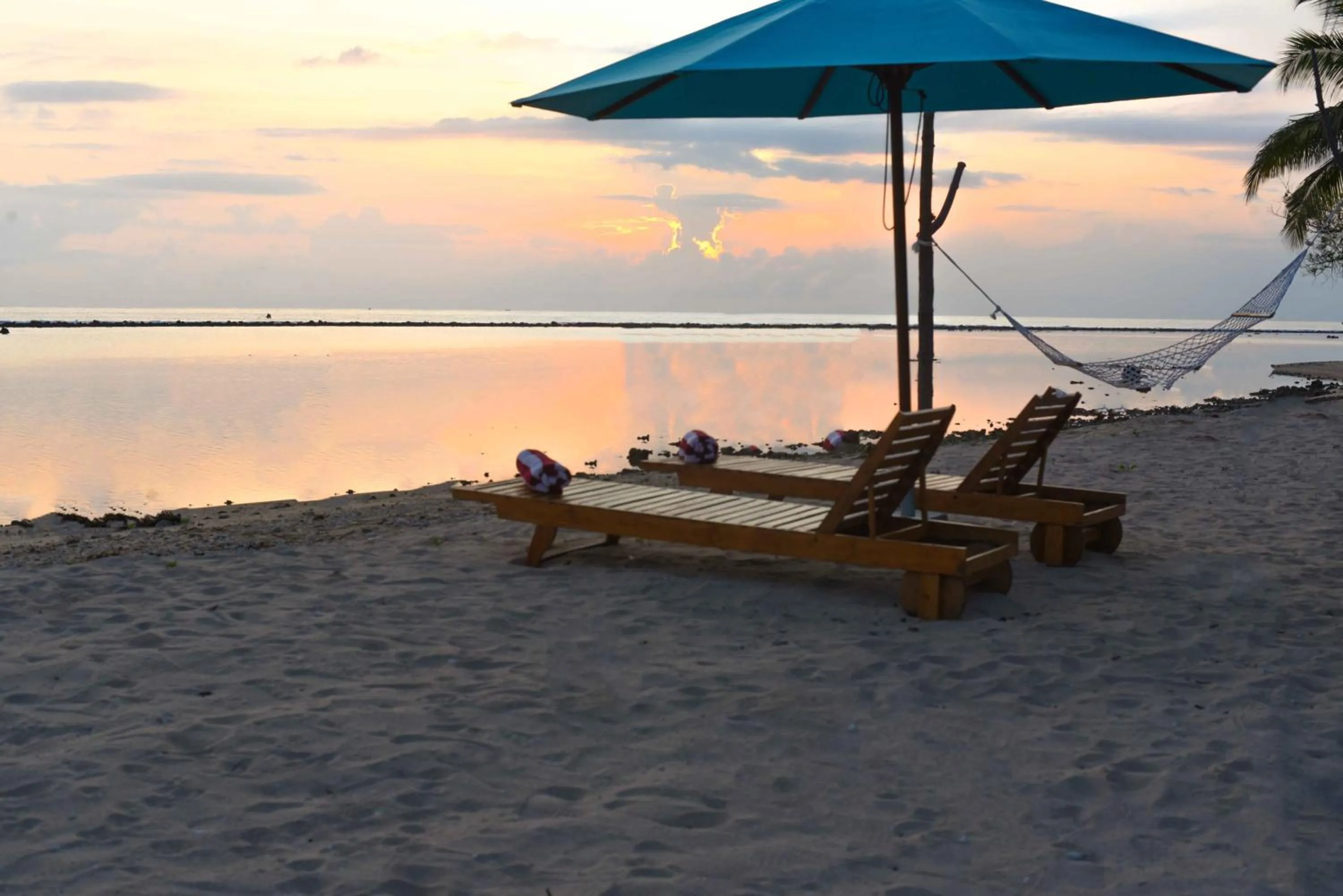 Sunset in Breeze Pasikudah