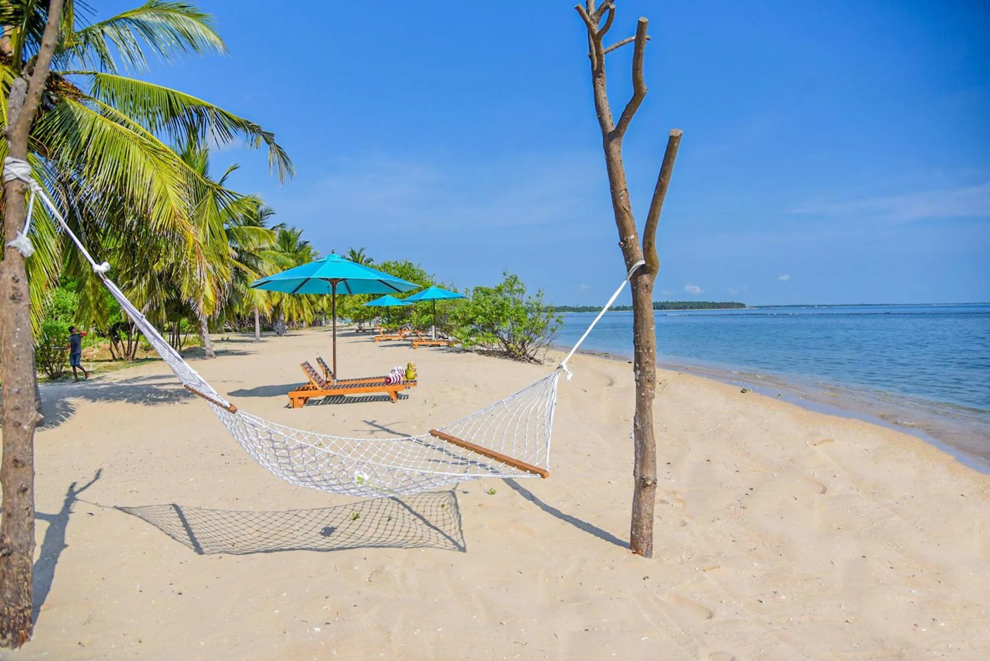Beach in Breeze Pasikudah