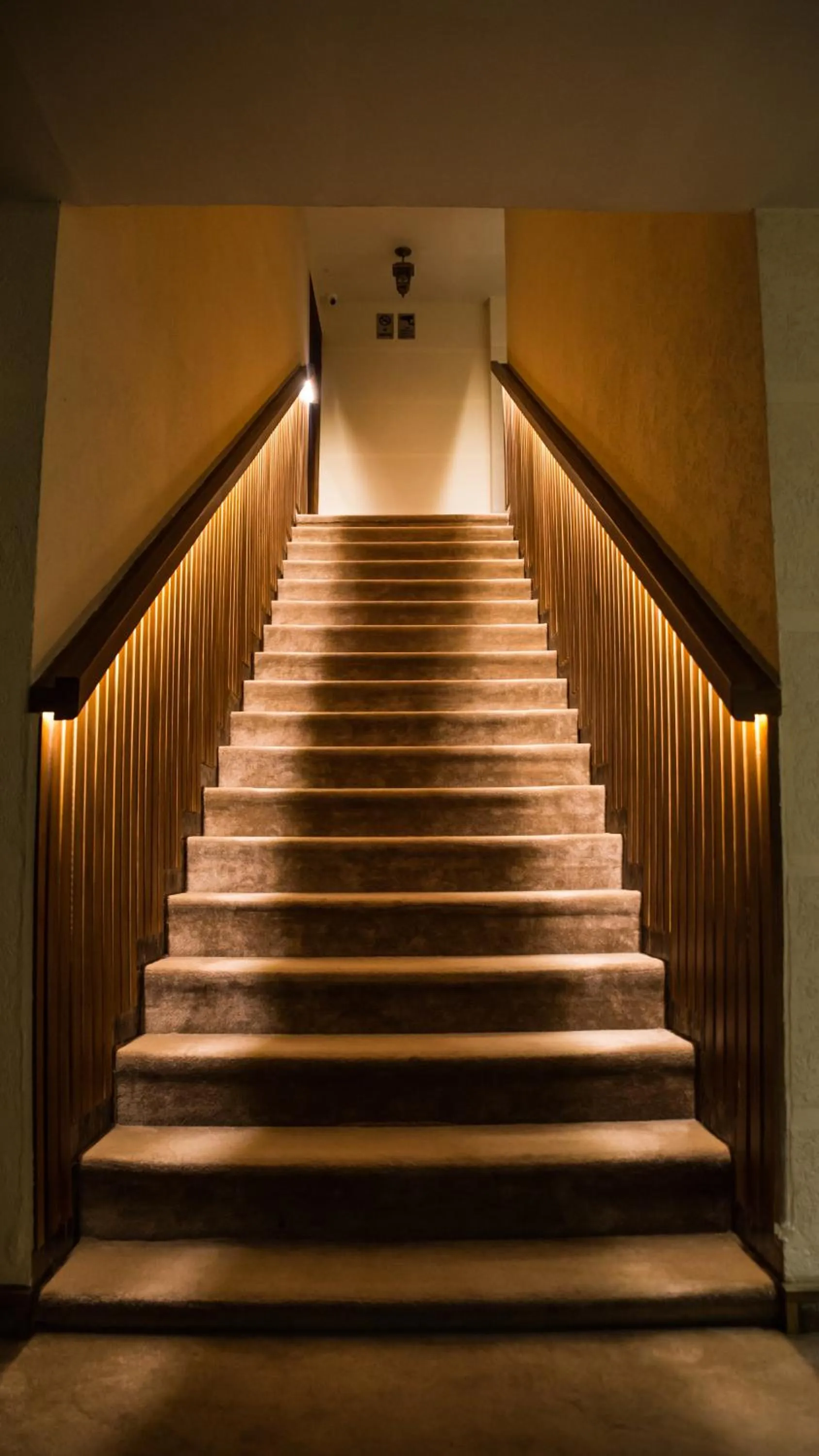 Lobby or reception in Royal 9 hotel & Banquet