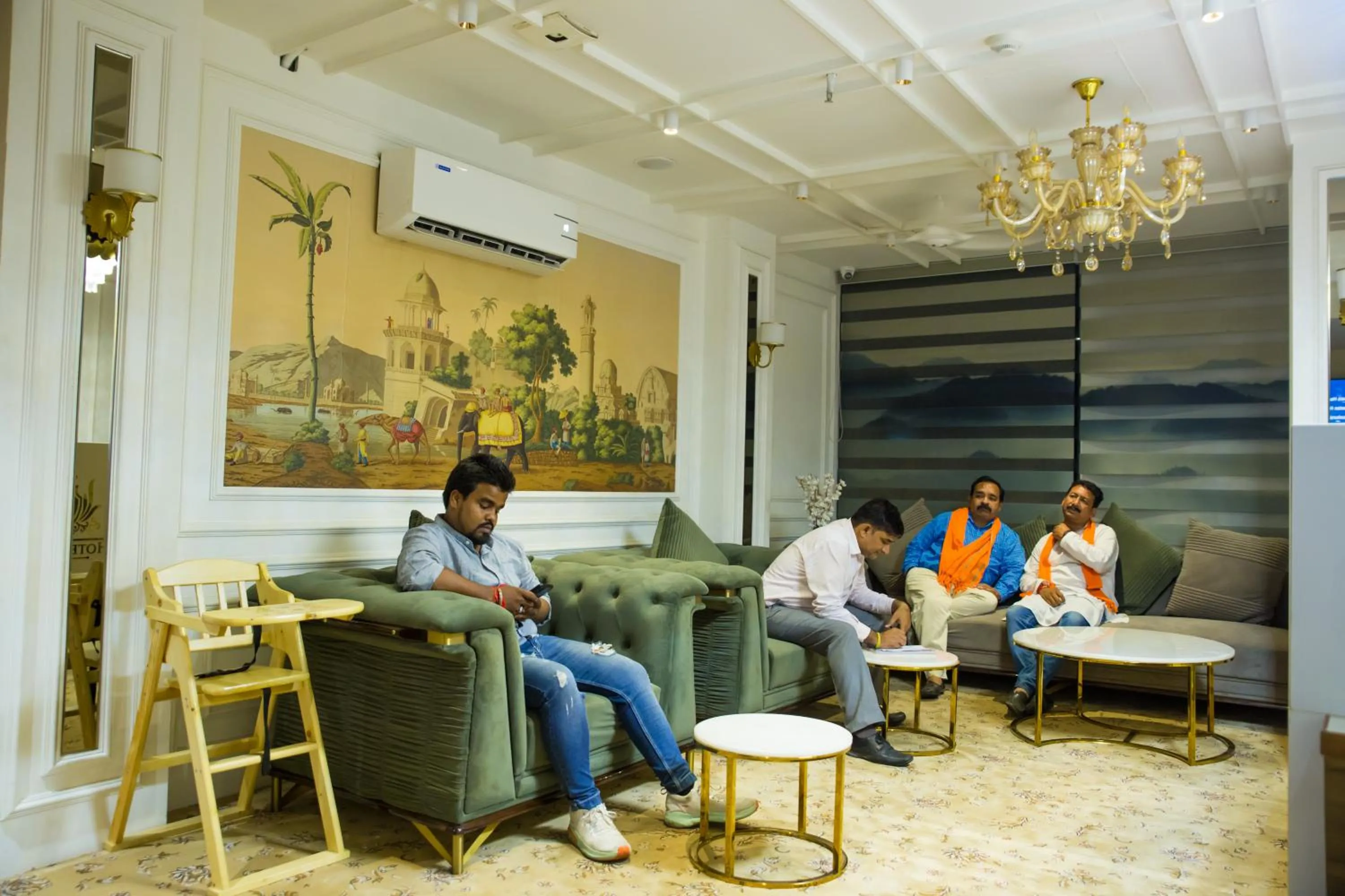 People in Royal 9 hotel & Banquet