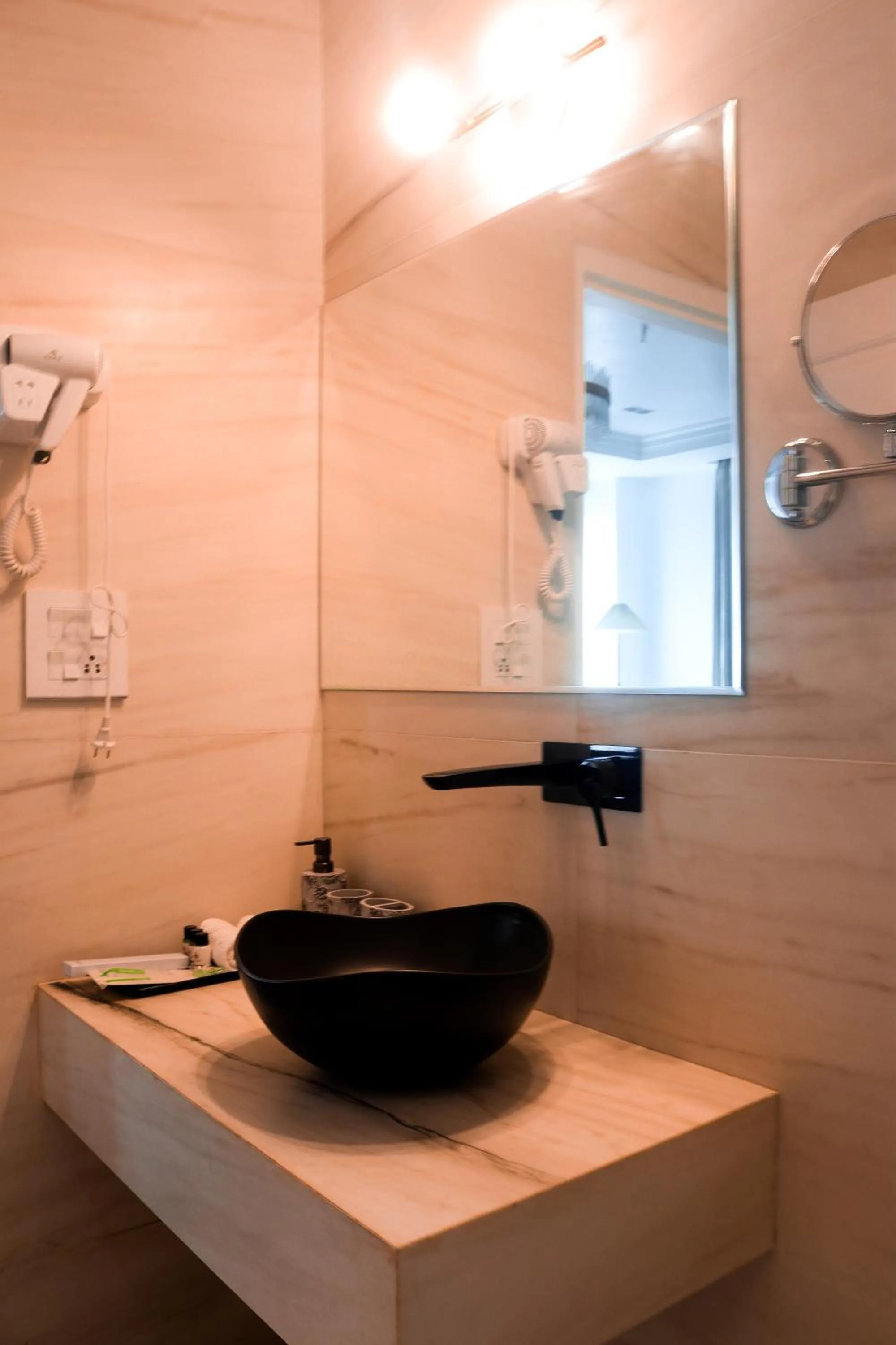 Bathroom in Royal 9 hotel & Banquet