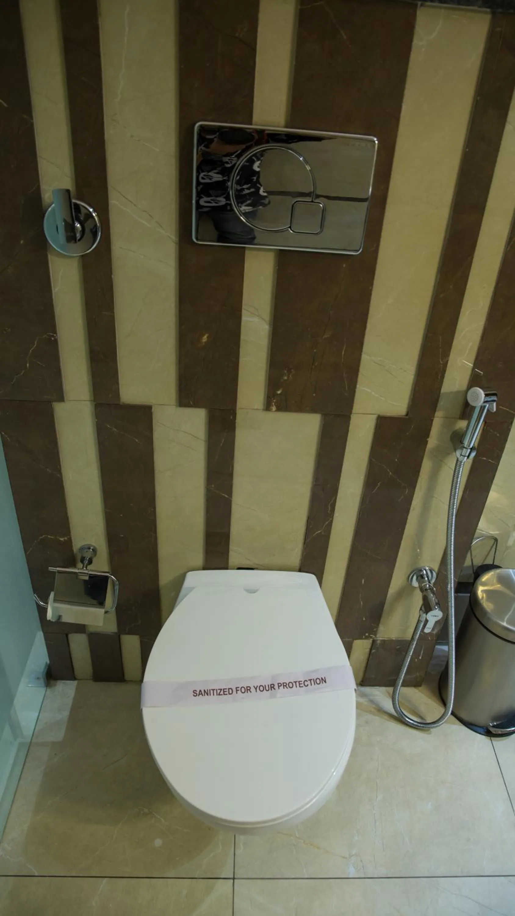 Bathroom in Royal 9 hotel & Banquet