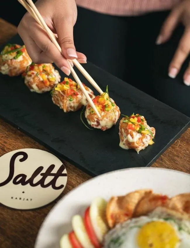 Restaurant/places to eat in Oleander Farms, Karjat