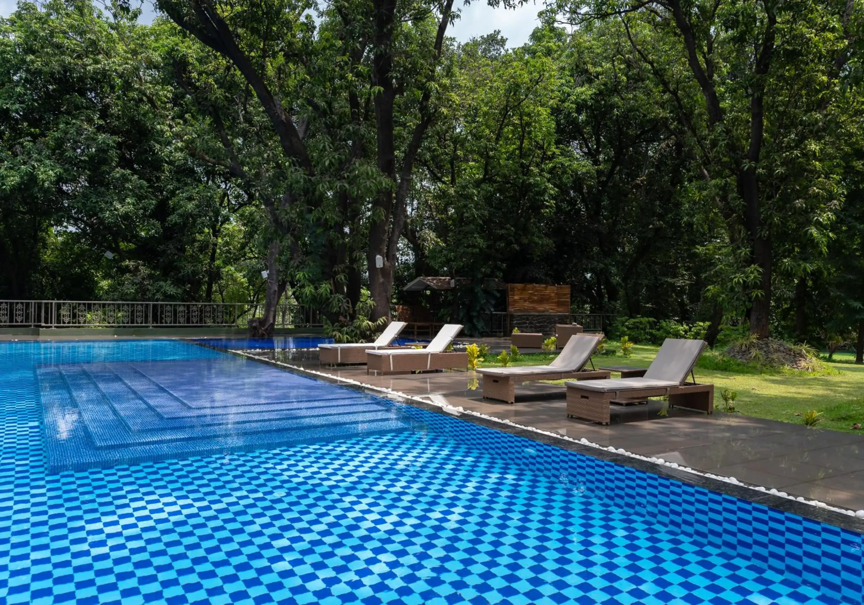 Swimming pool in Oleander Farms, Karjat Swimming pool in Oleander Farms, Karjat