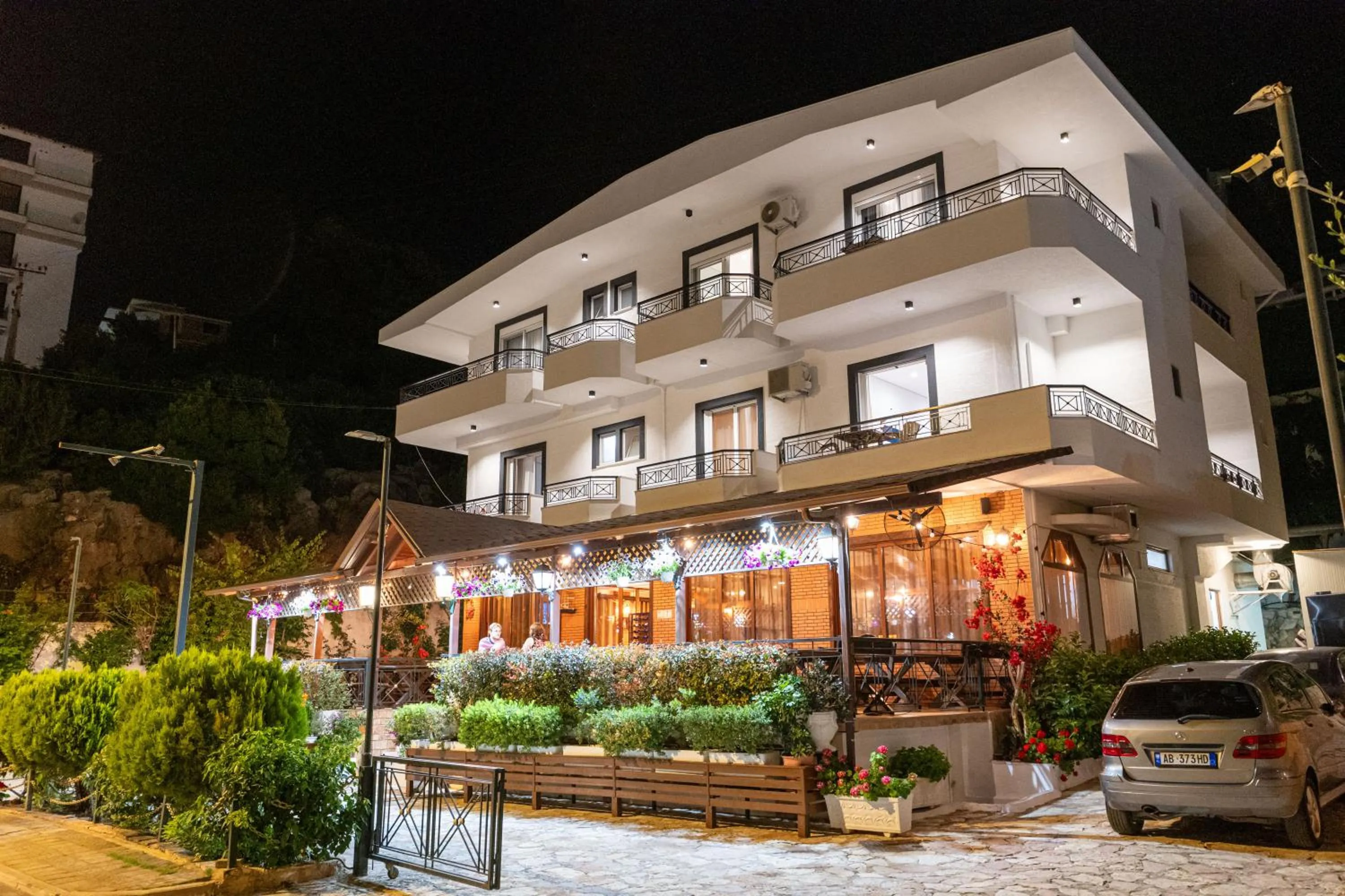 Sunkised Hotel
