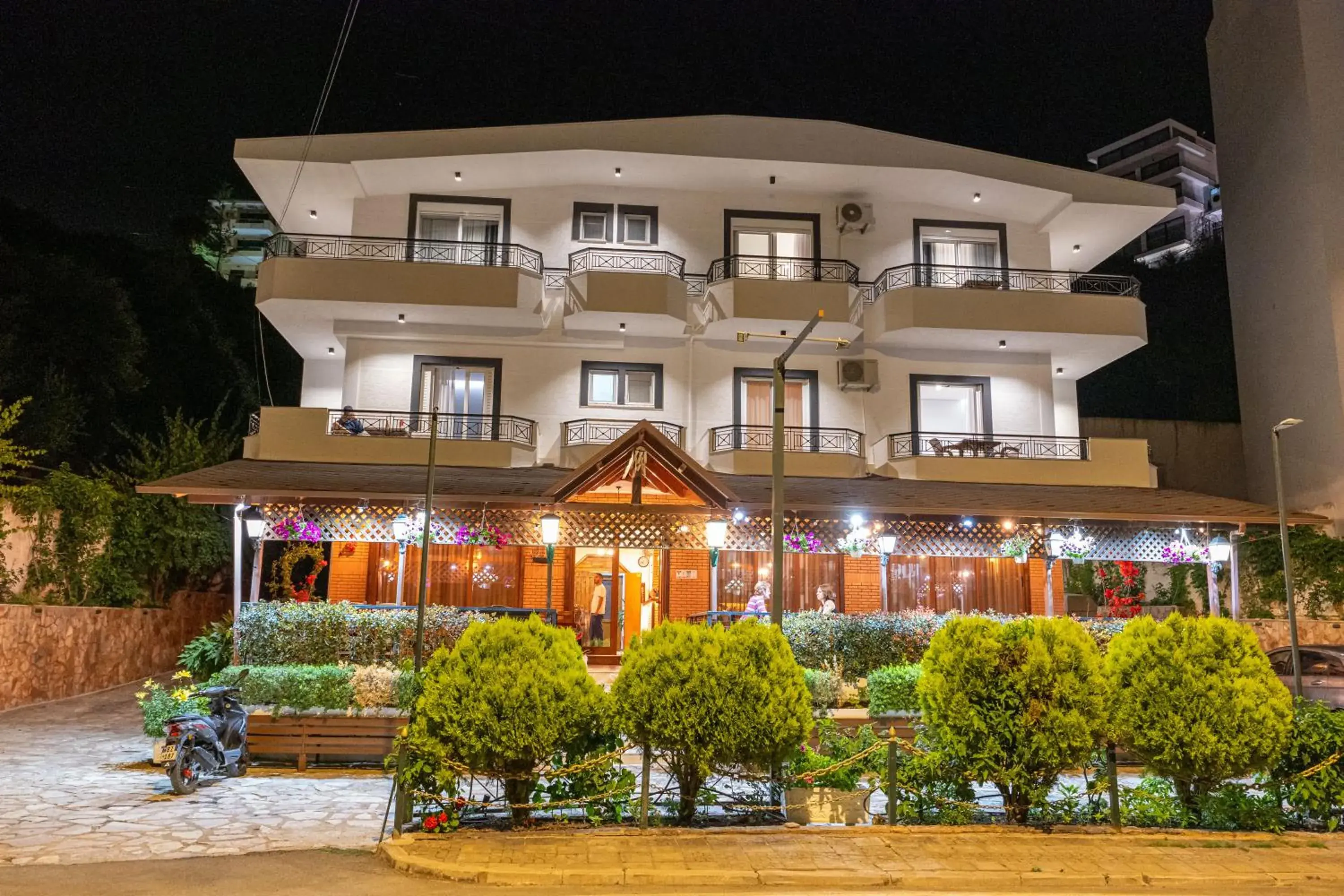 Sunkised Hotel Sunkised Hotel