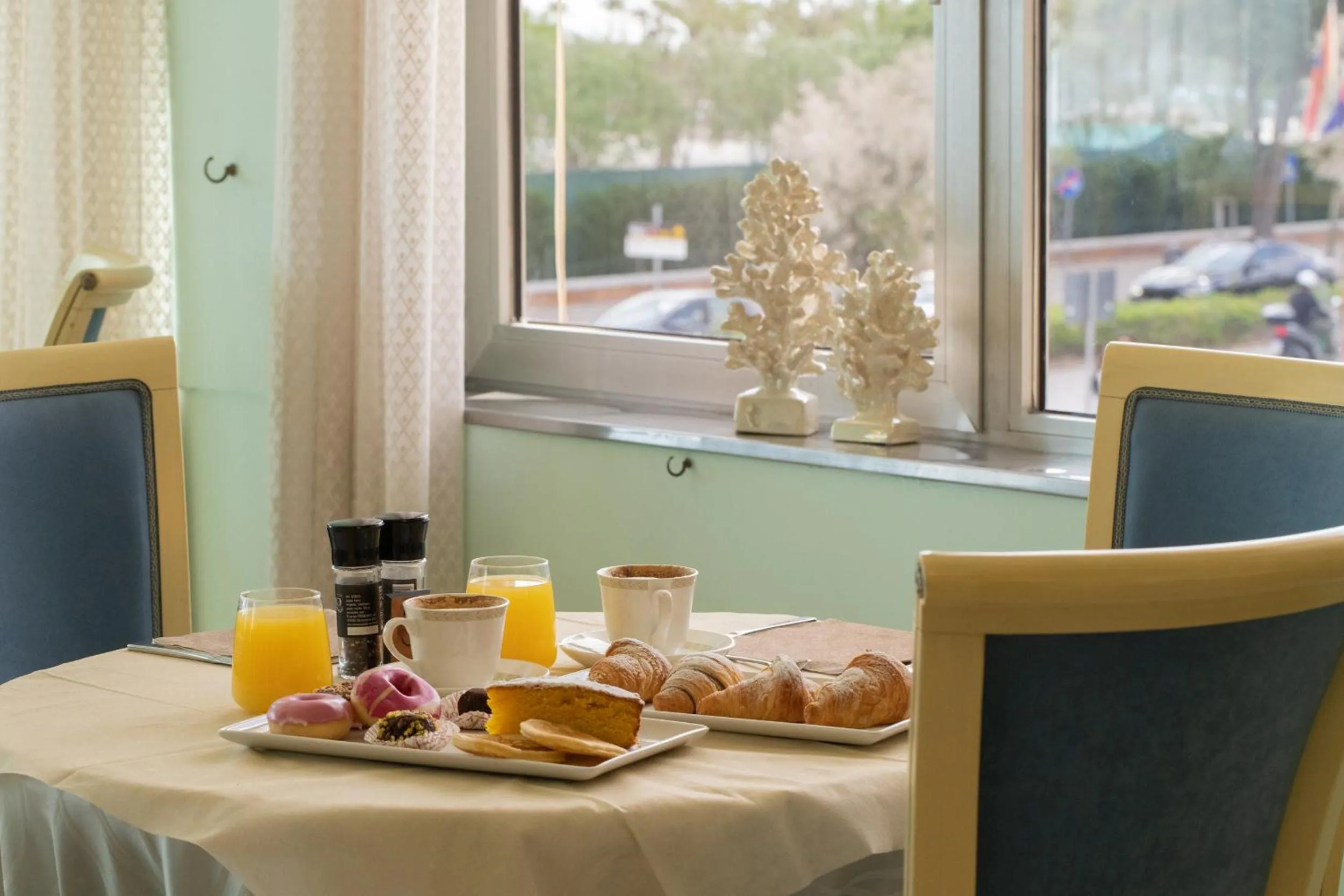 Breakfast in Hotel Bristol