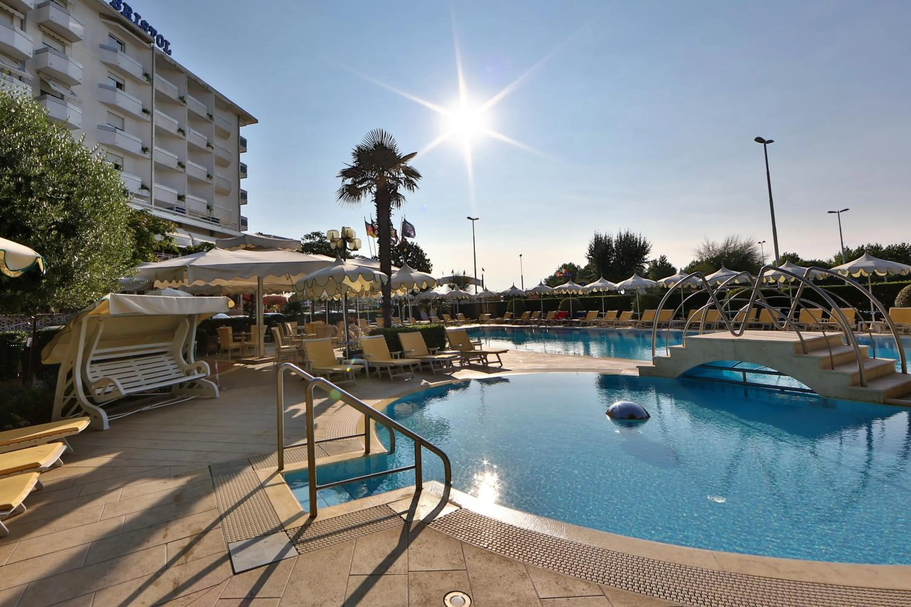 Garden in Hotel Bristol