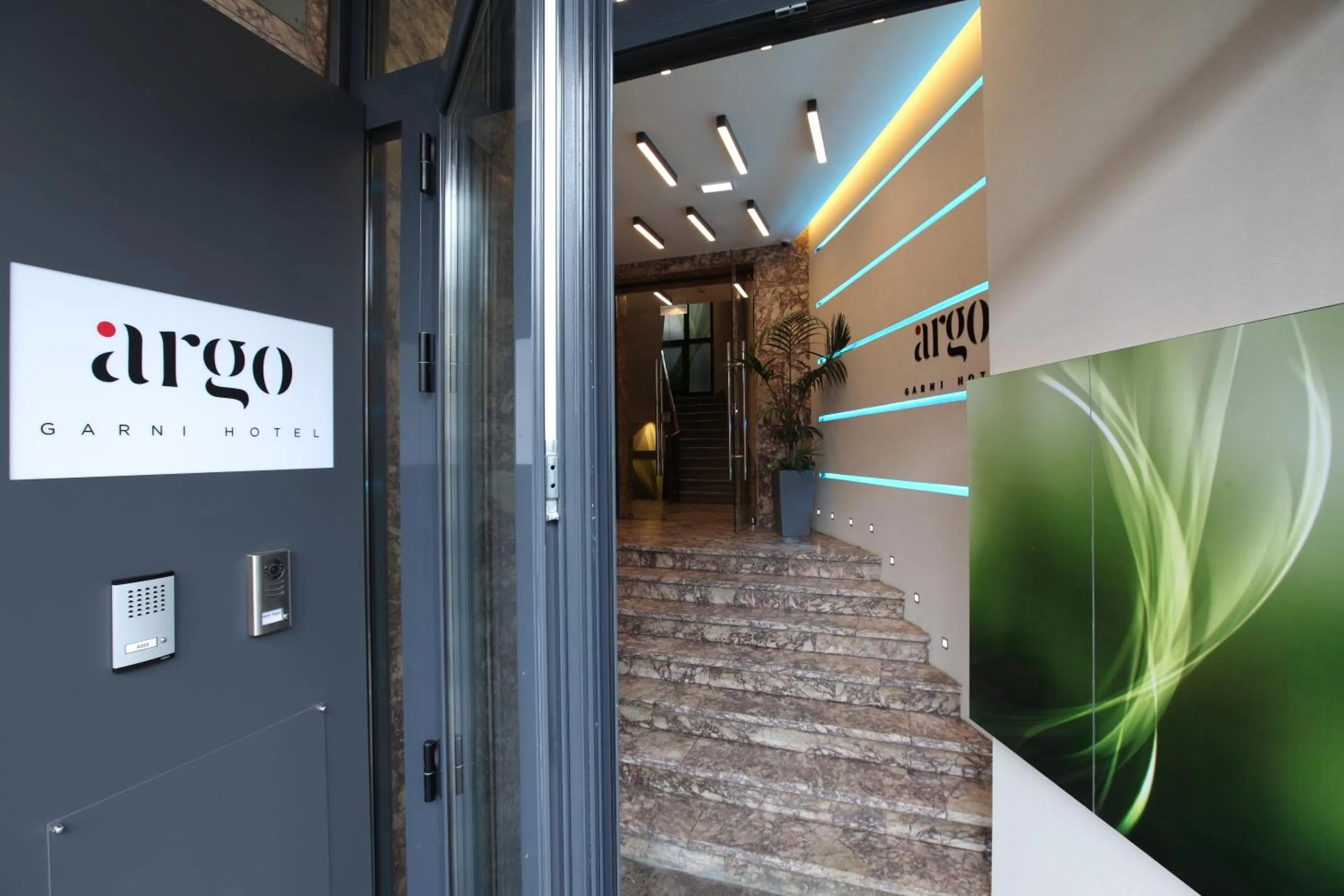 Facade/entrance in Hotel Argo