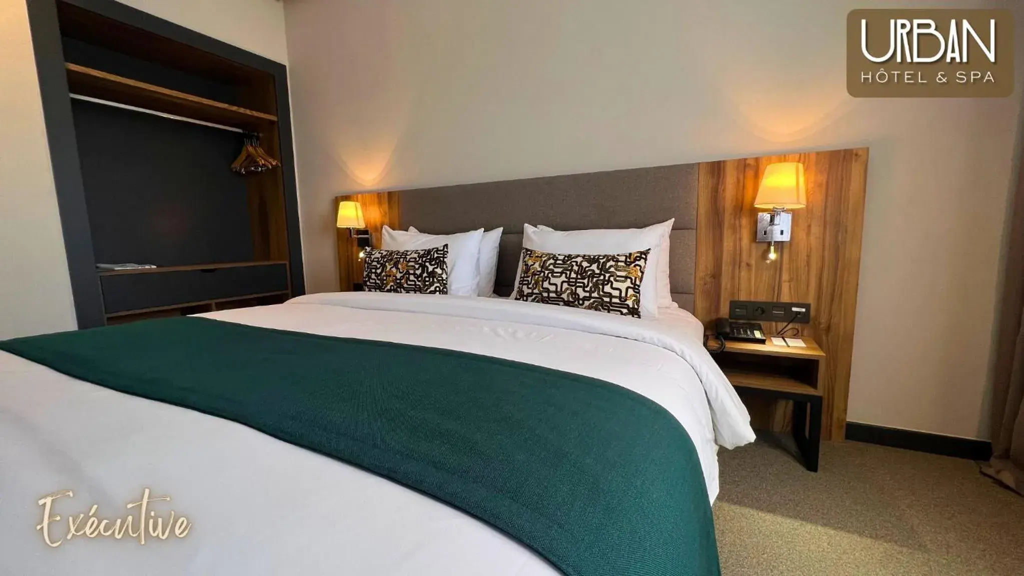 Executive Suite in Urban Hotel & Spa Executive Suite in Urban Hotel & Spa