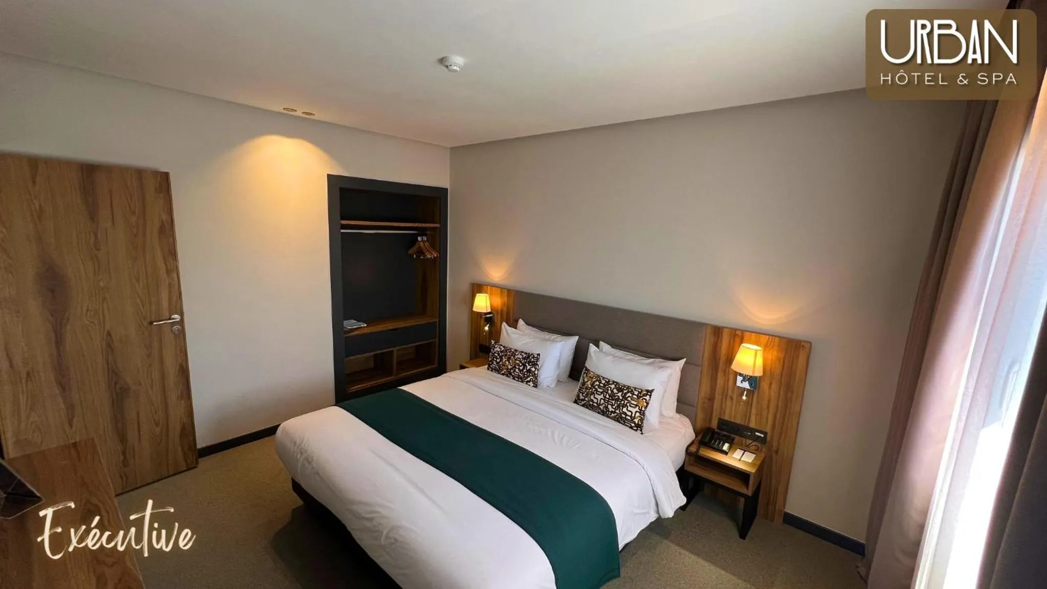 Executive Suite in Urban Hotel & Spa