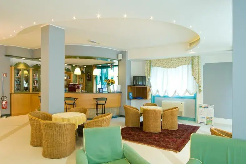 Day, Lounge/Bar in Hotel Bolivar