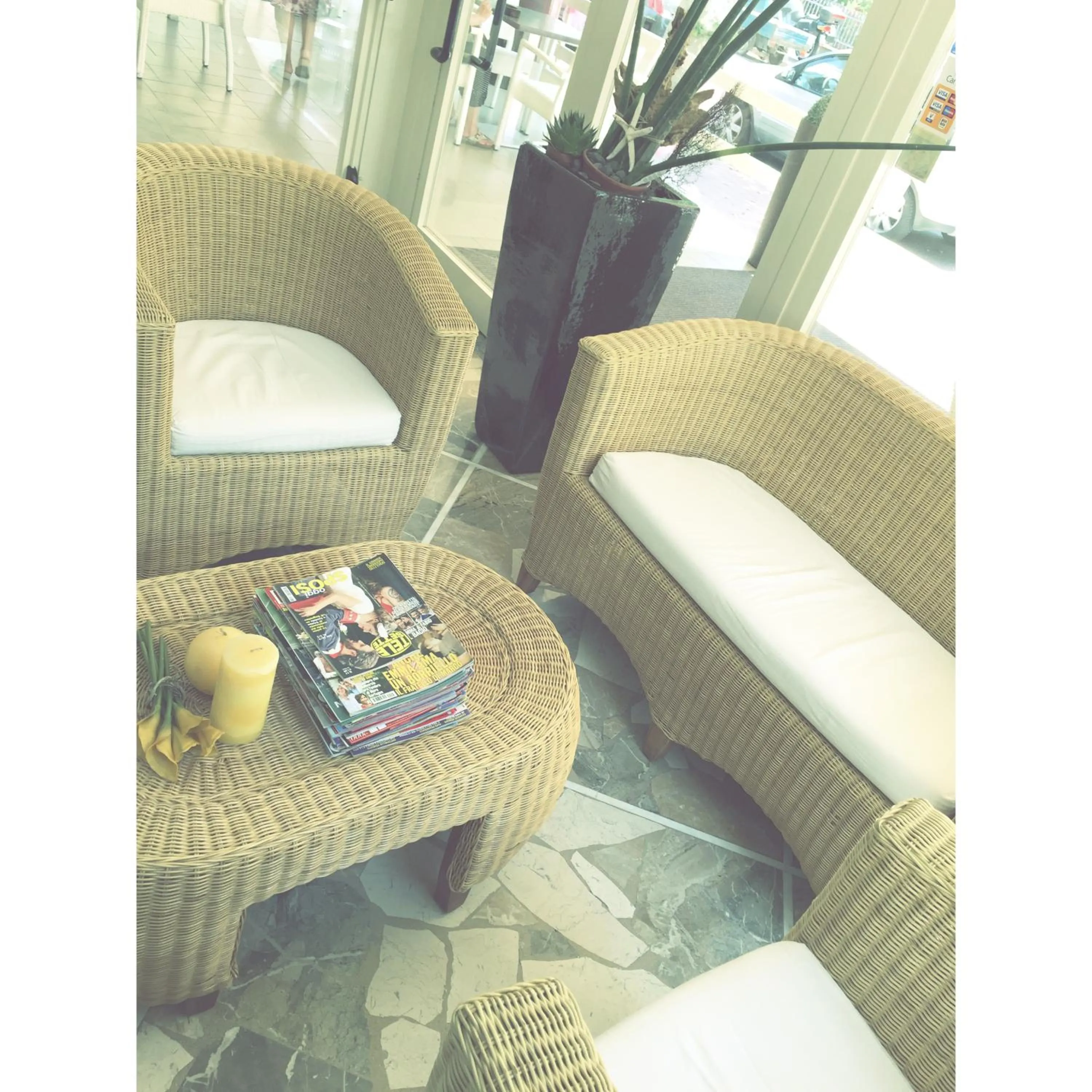 Communal lounge/ TV room in Hotel Solemare