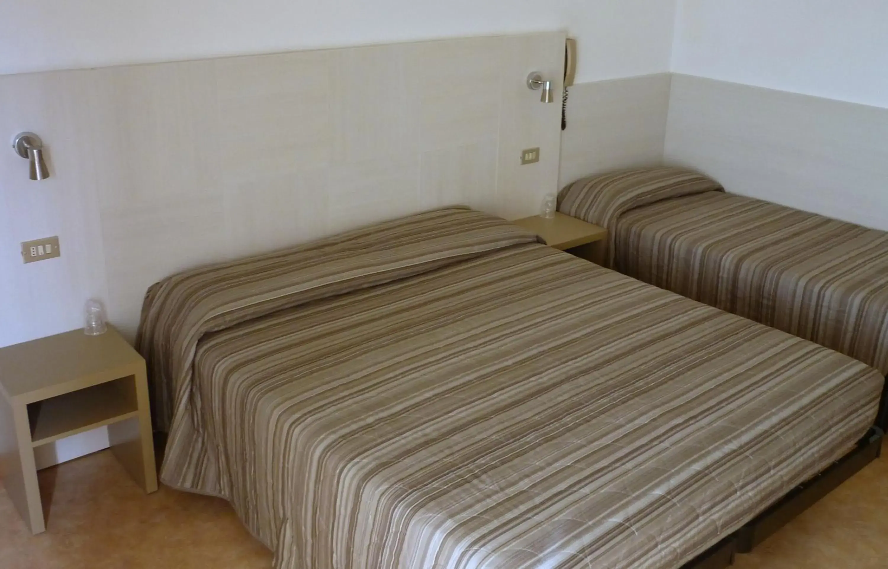 Bedroom, Bed in Hotel Solemare