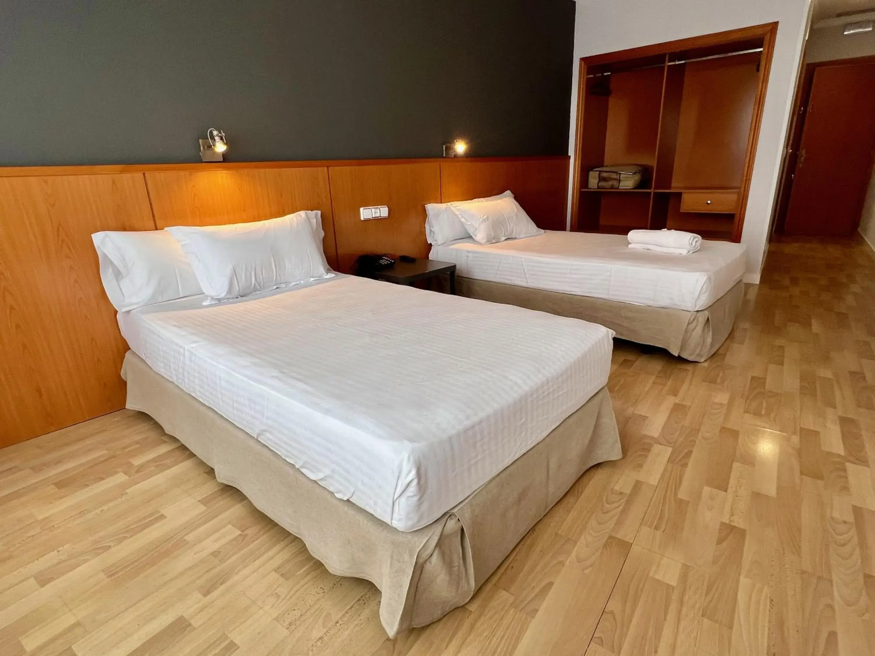 Photo of the whole room, Bed in AP Hotel Madrid Airport Photo of the whole room, Bed in AP Hotel Madrid Airport