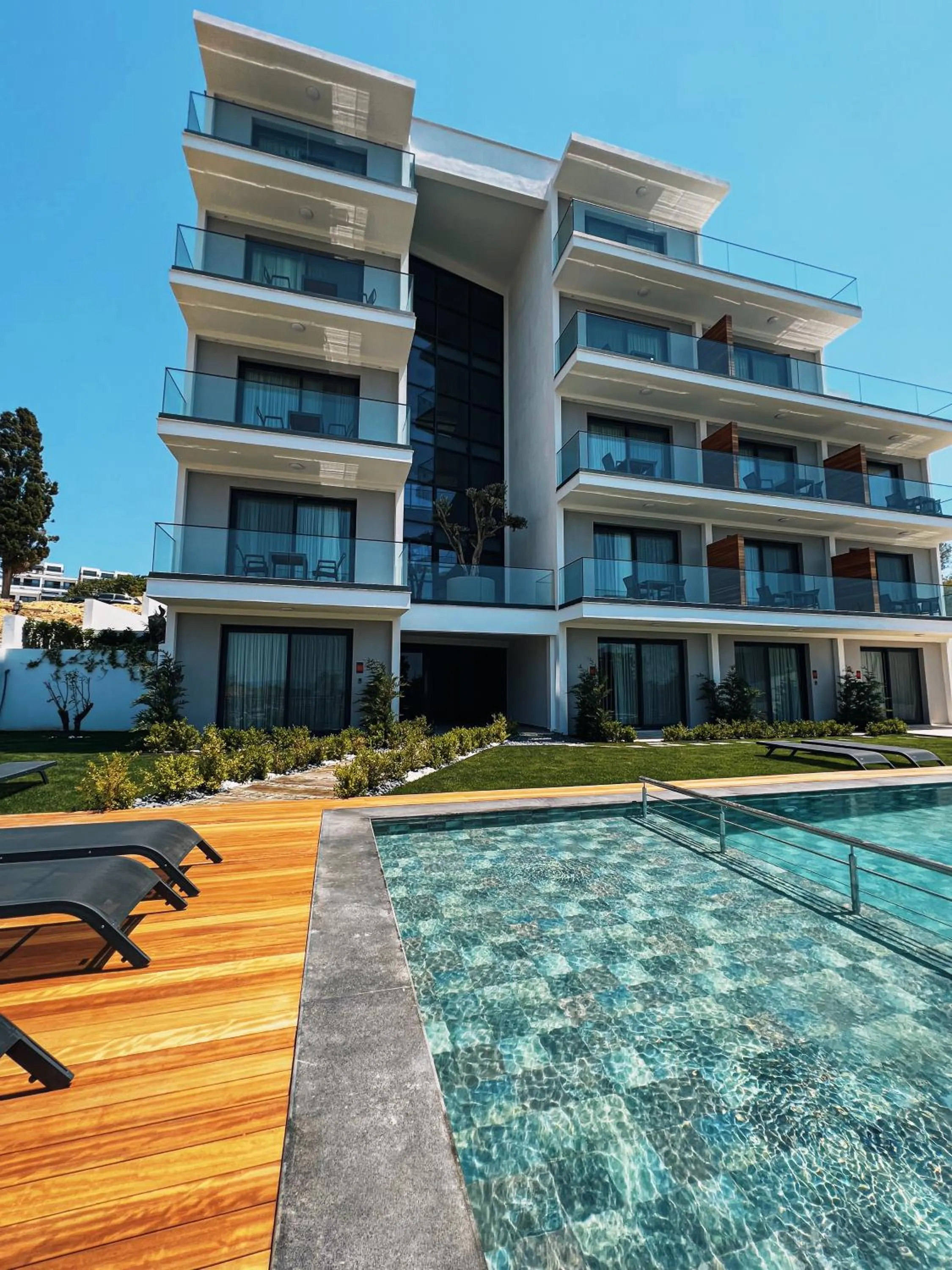 Property building in KADAGAN SUİTES AYASARANDA