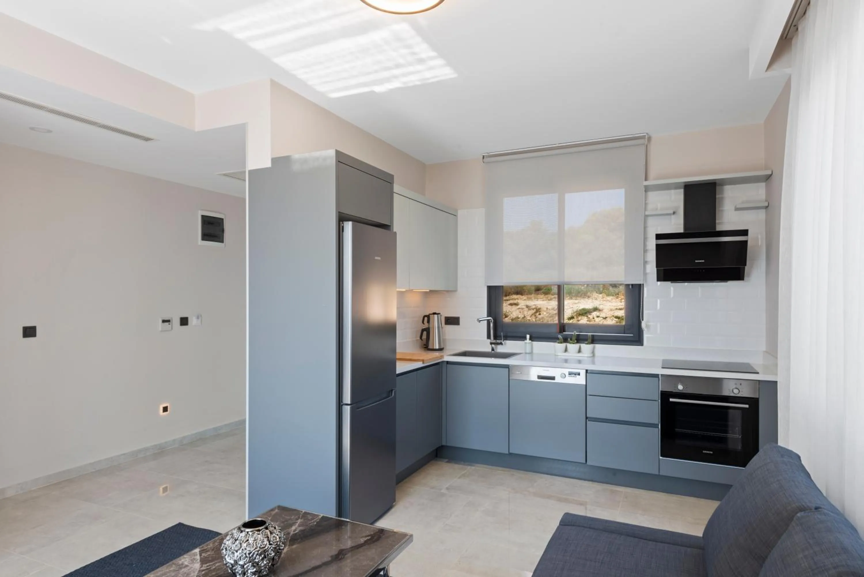 Kitchen or kitchenette in KADAGAN SUİTES AYASARANDA