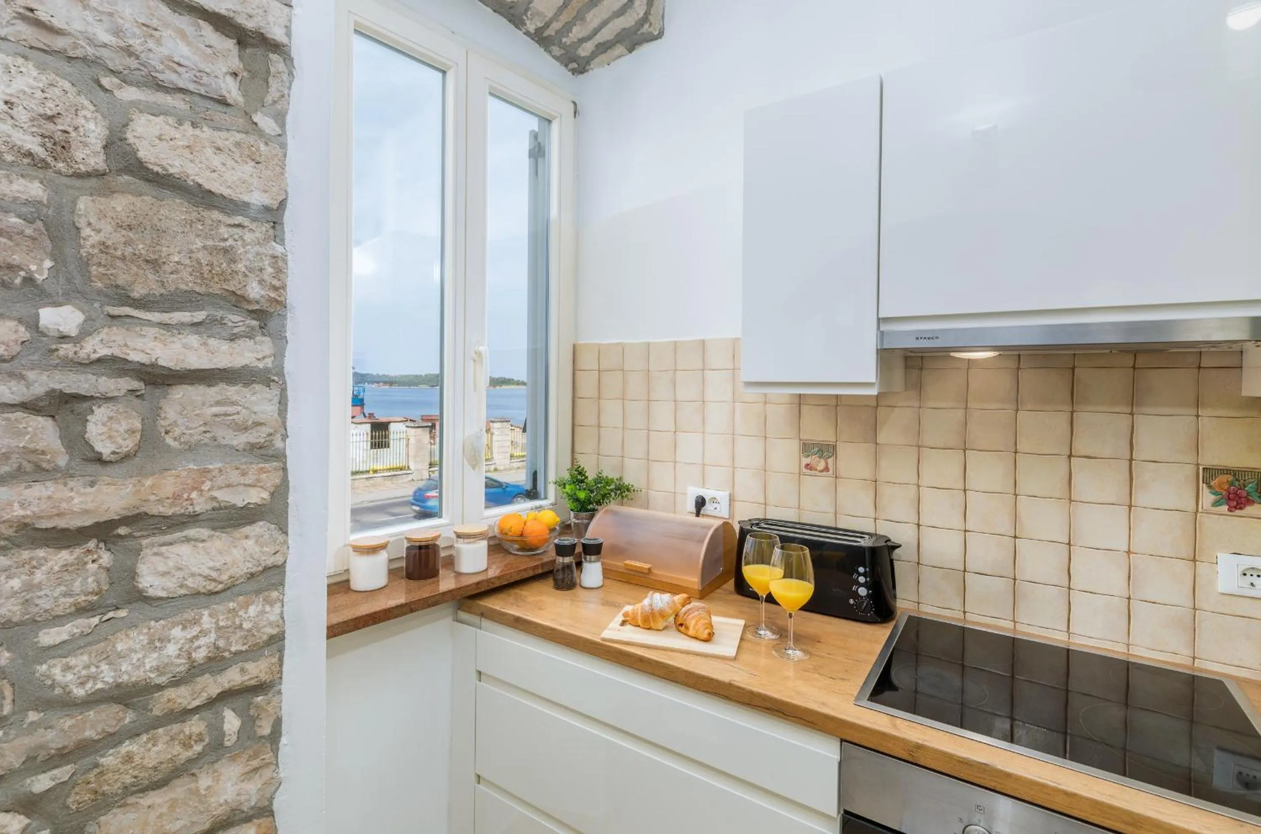 Communal kitchen in Apartment Augusto - Sea view