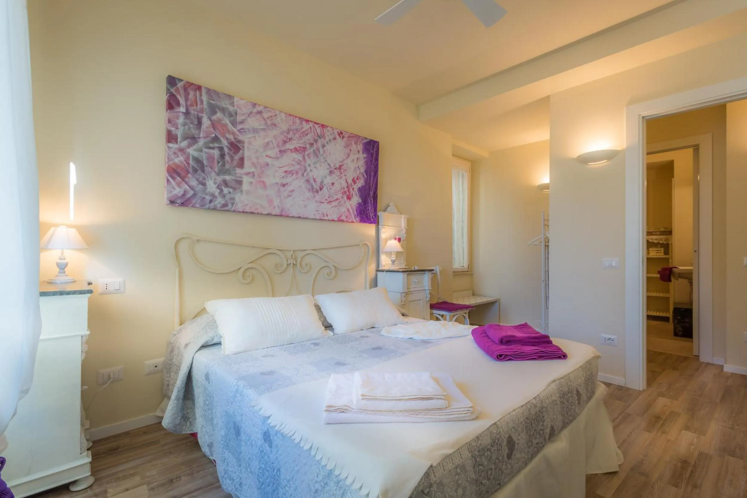 Photo of the whole room, Bed in Viterbo Antica - centro storico