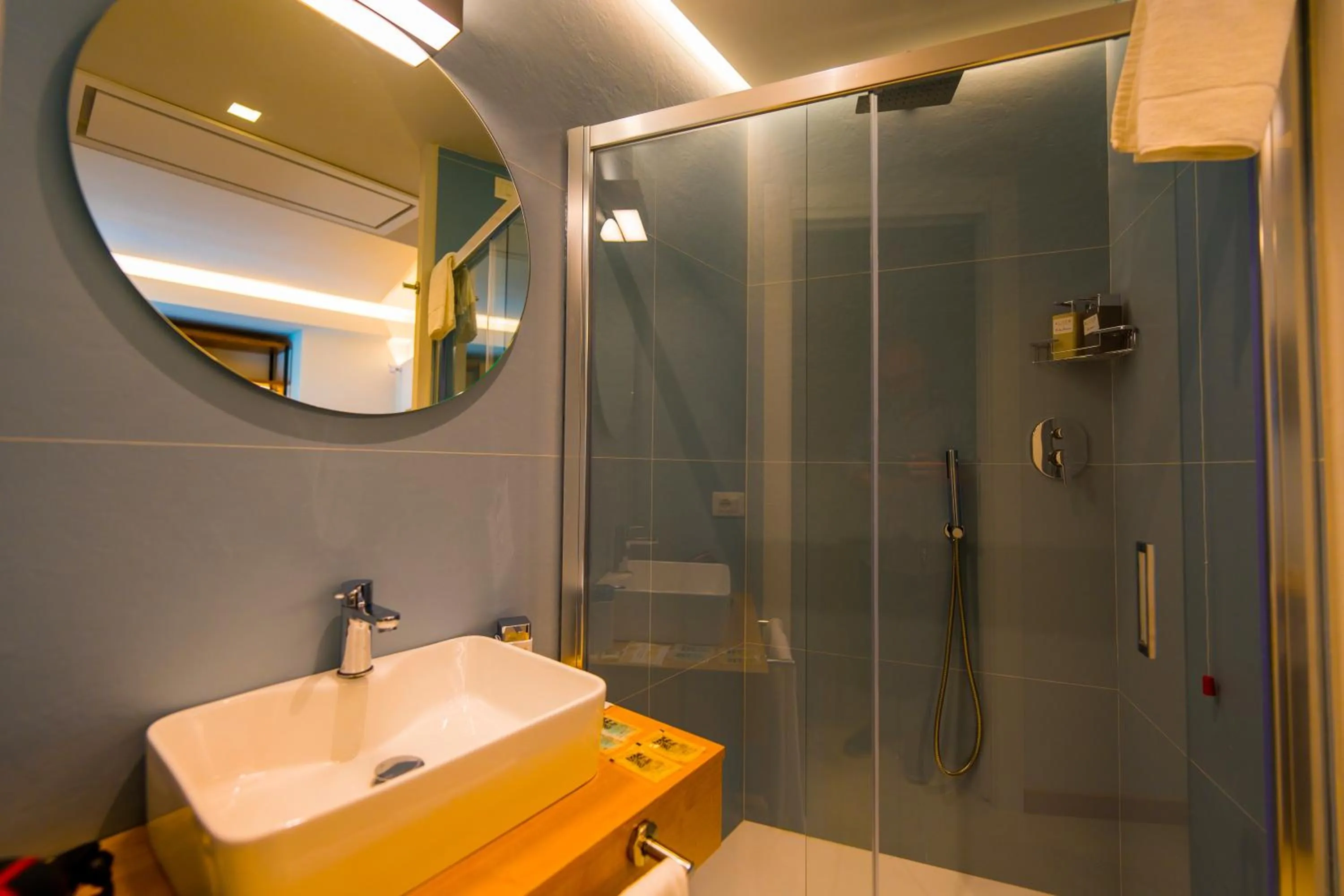 Bathroom in ELISEO PALACE TROPEA