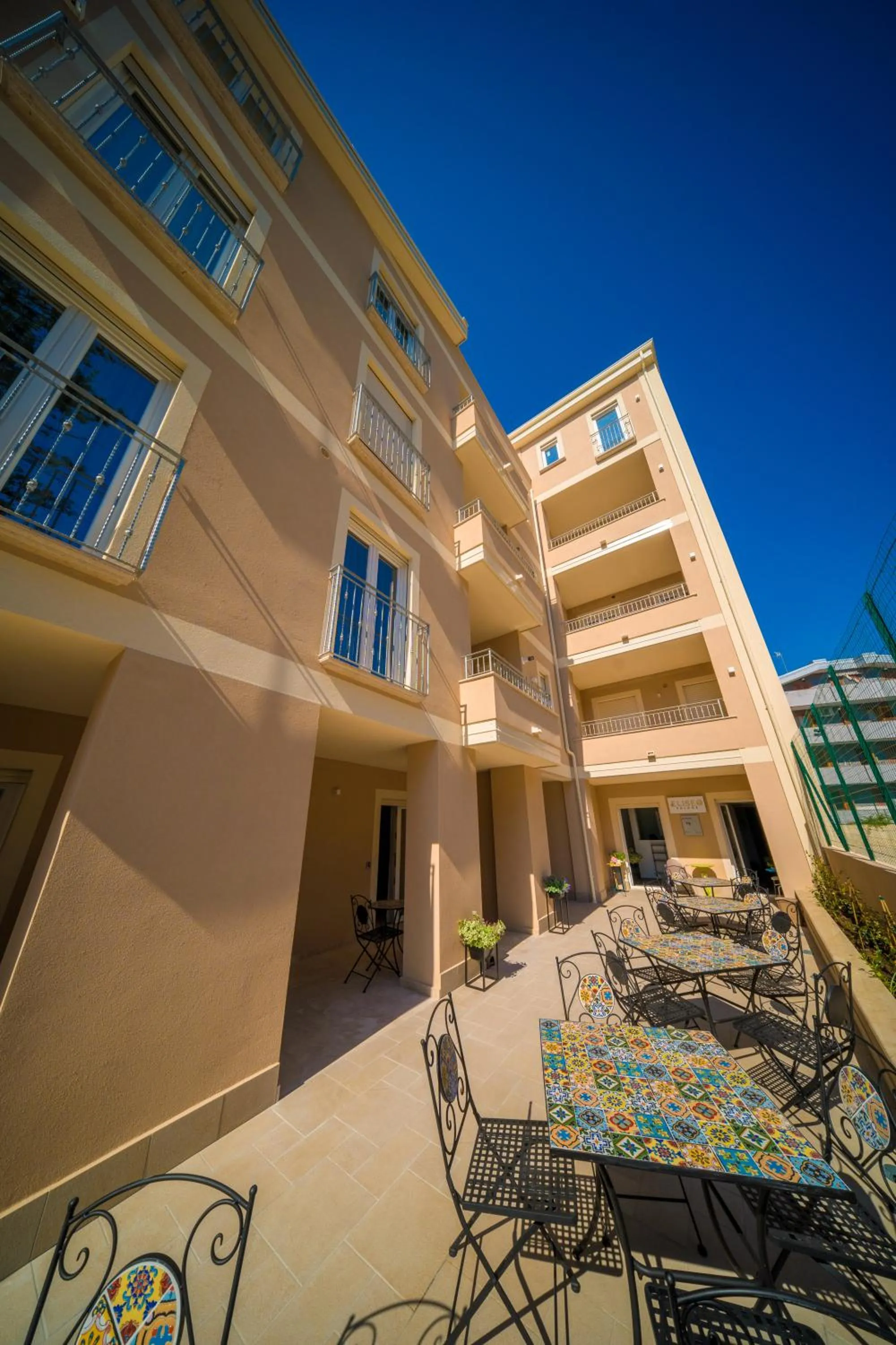 Property building in ELISEO PALACE TROPEA