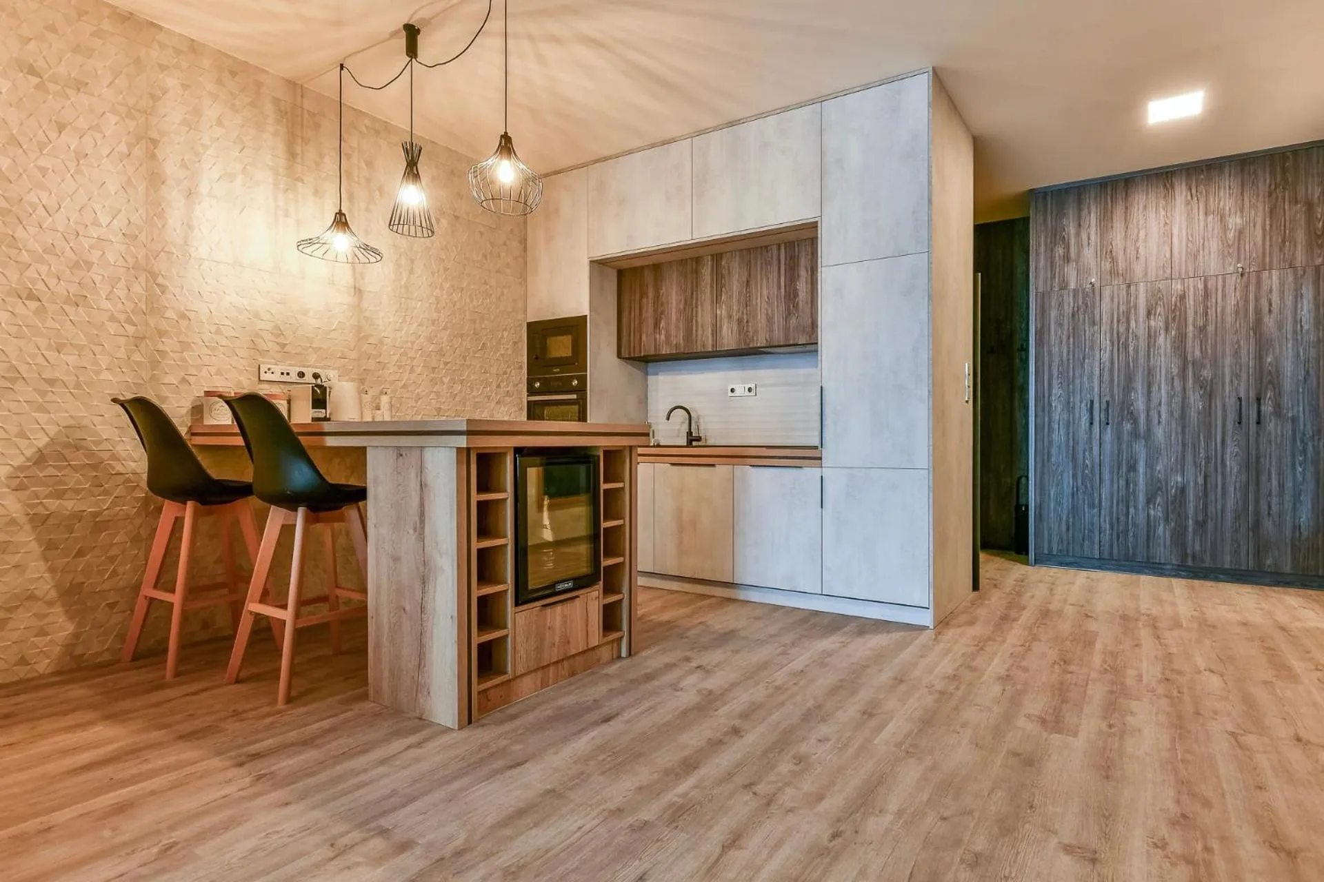 Kitchen or kitchenette in Hotel Stračena City