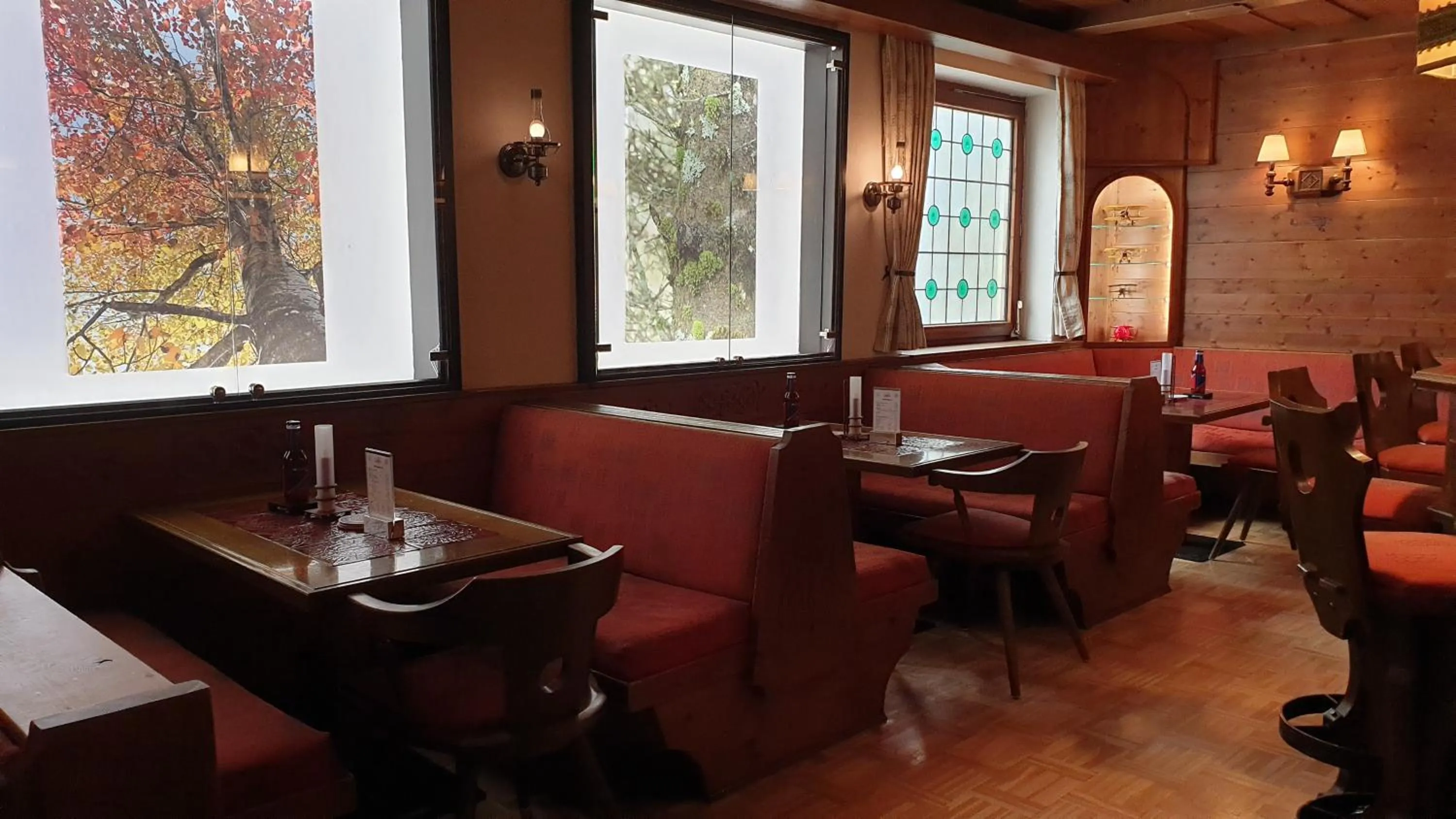 Lounge or bar in Hotel Edelweiẞ garni - b&b