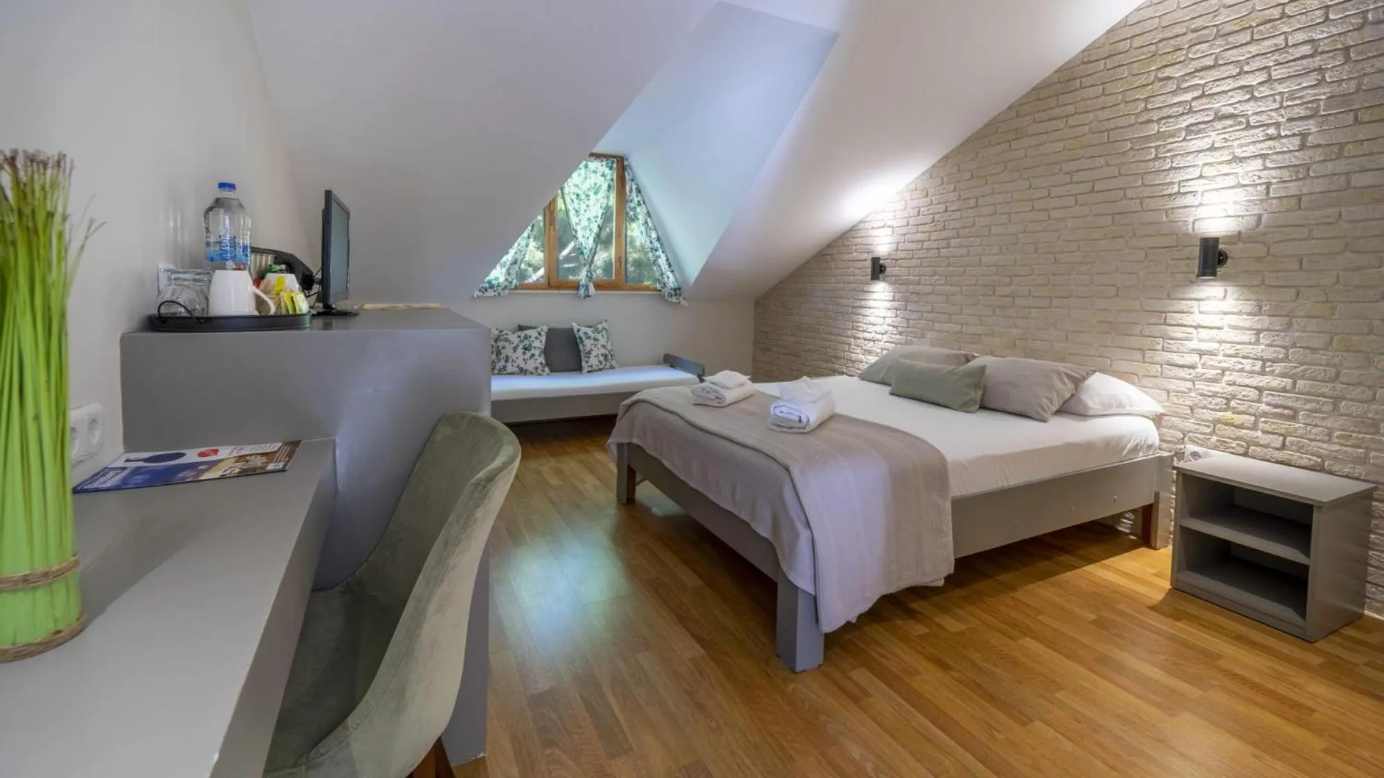 Photo of the whole room in Selimhan Otel