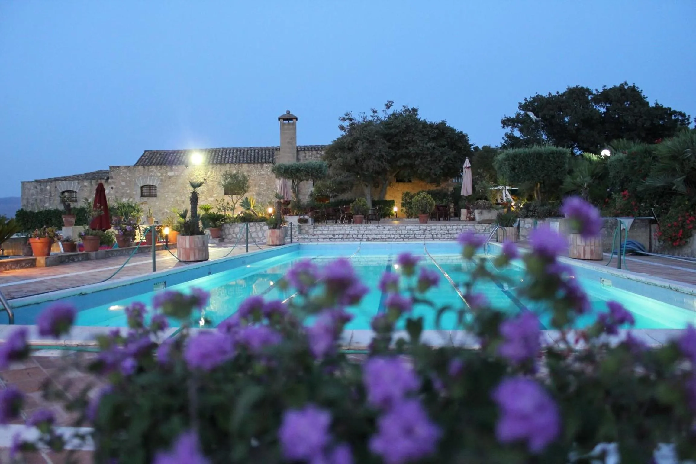 Decorative detail in Hotel Baglio Santacroce