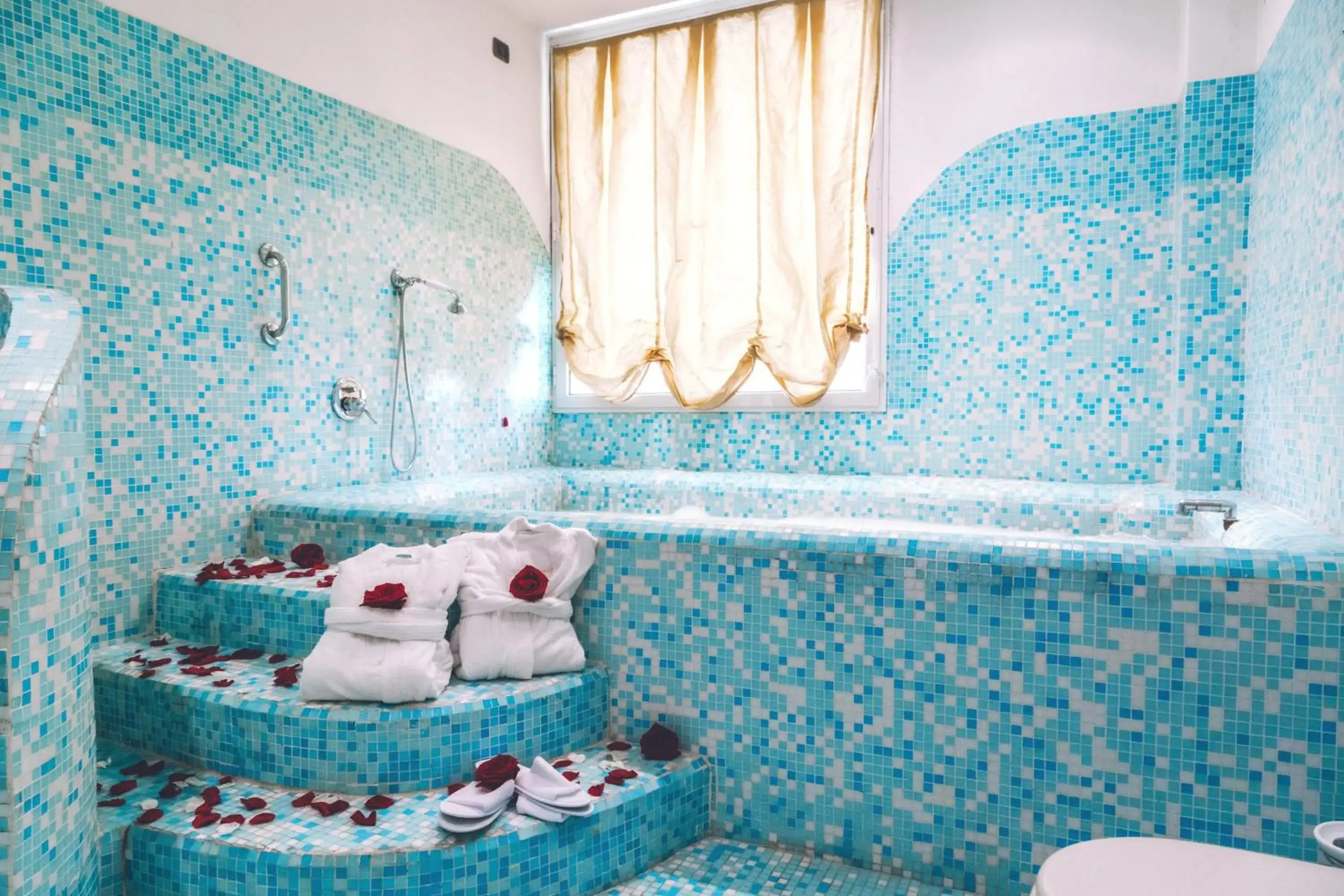 Deluxe Double Room with Bath in Eveline Portosole Hotel Deluxe Double Room with Bath in Eveline Portosole Hotel