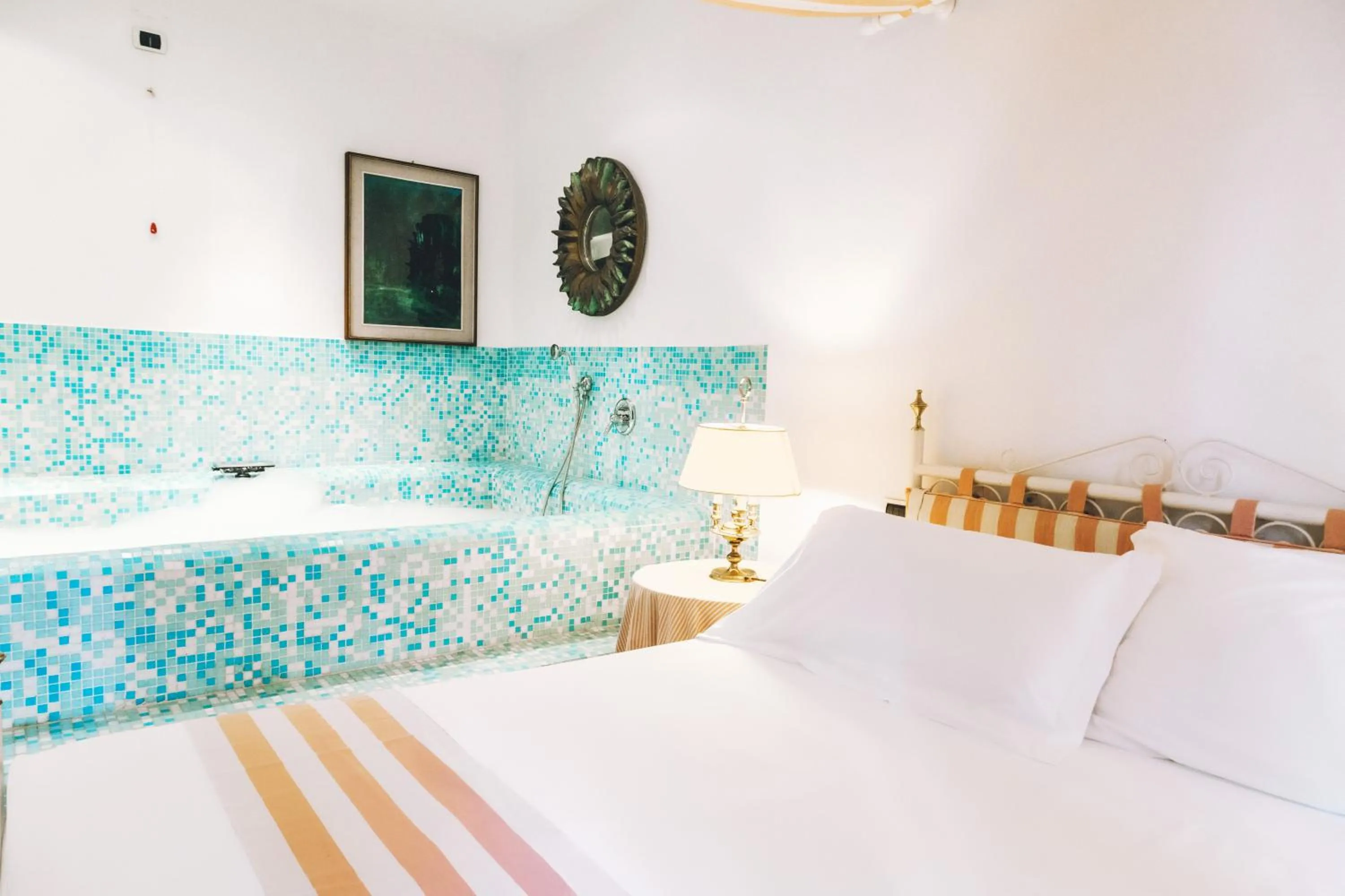 Photo of the whole room, Bed in Eveline Portosole Hotel