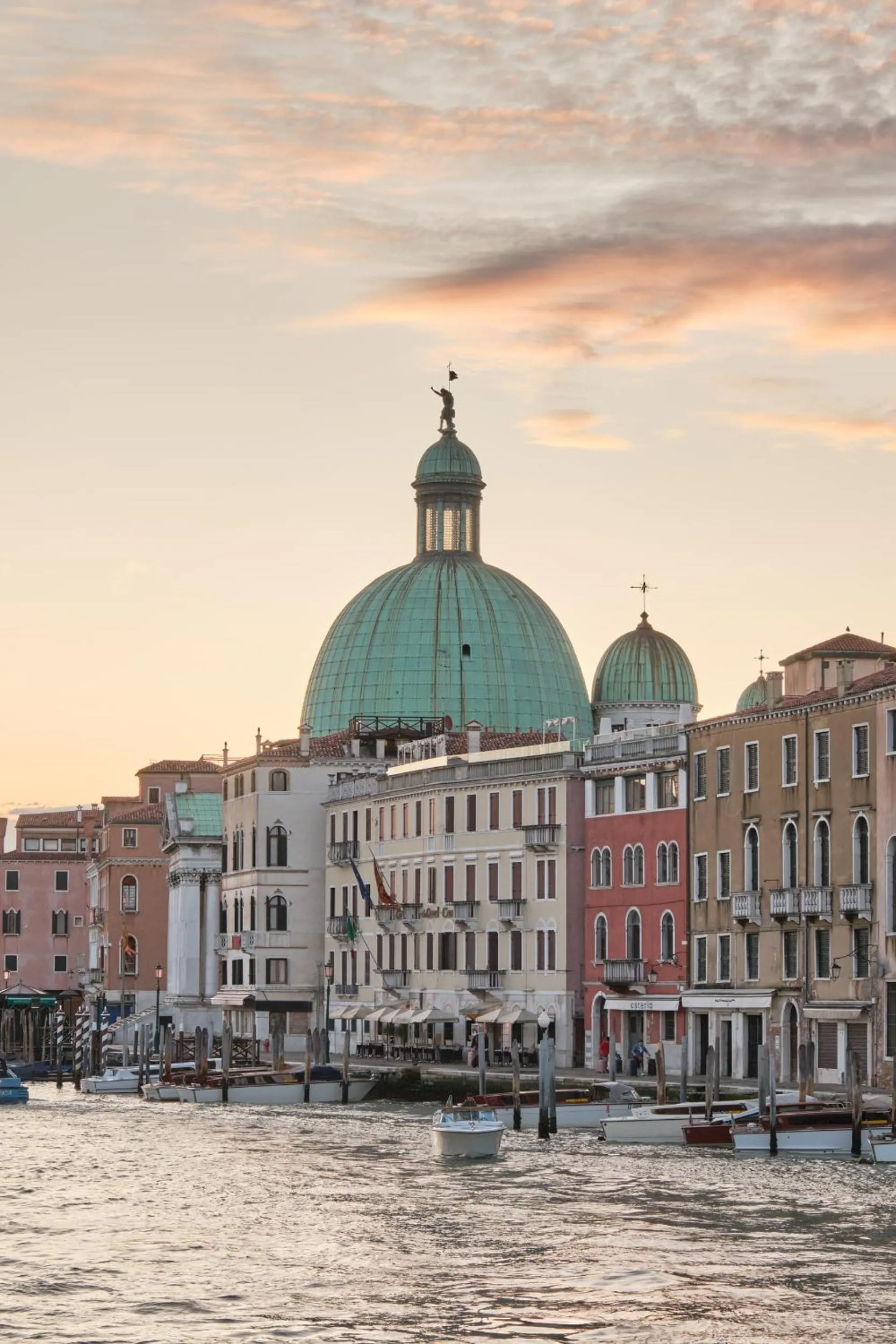 Nearby landmark in Hotel Santa Chiara
