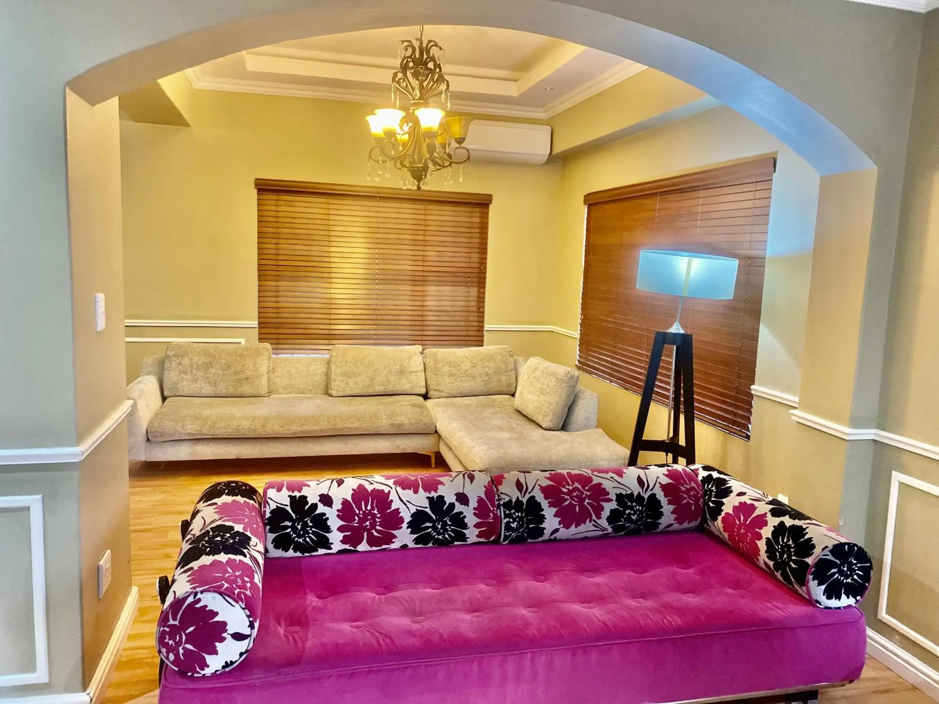 Beautiful apartment in century city Beautiful apartment in century city