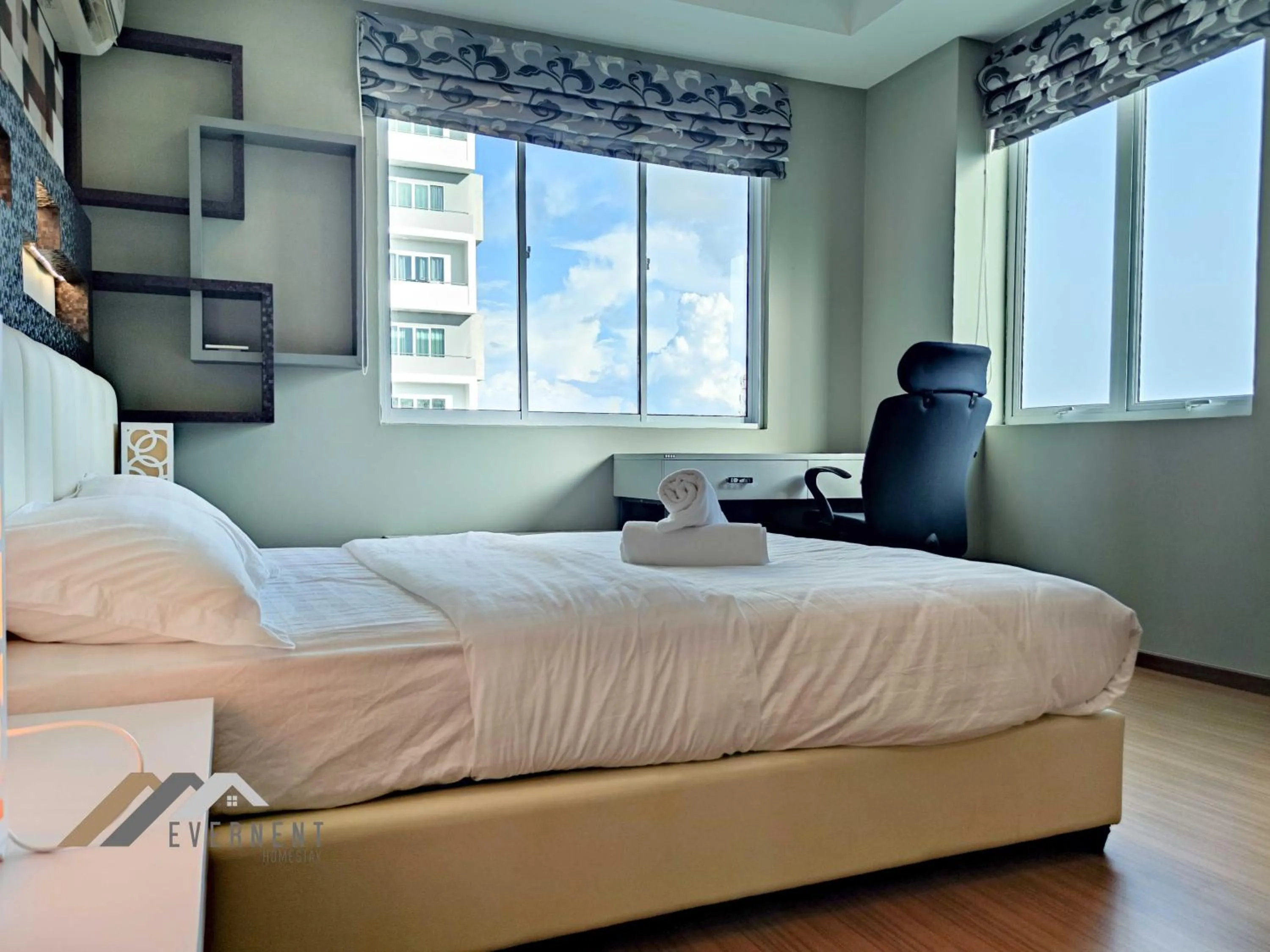 Bed in Serene Heights by Evernent