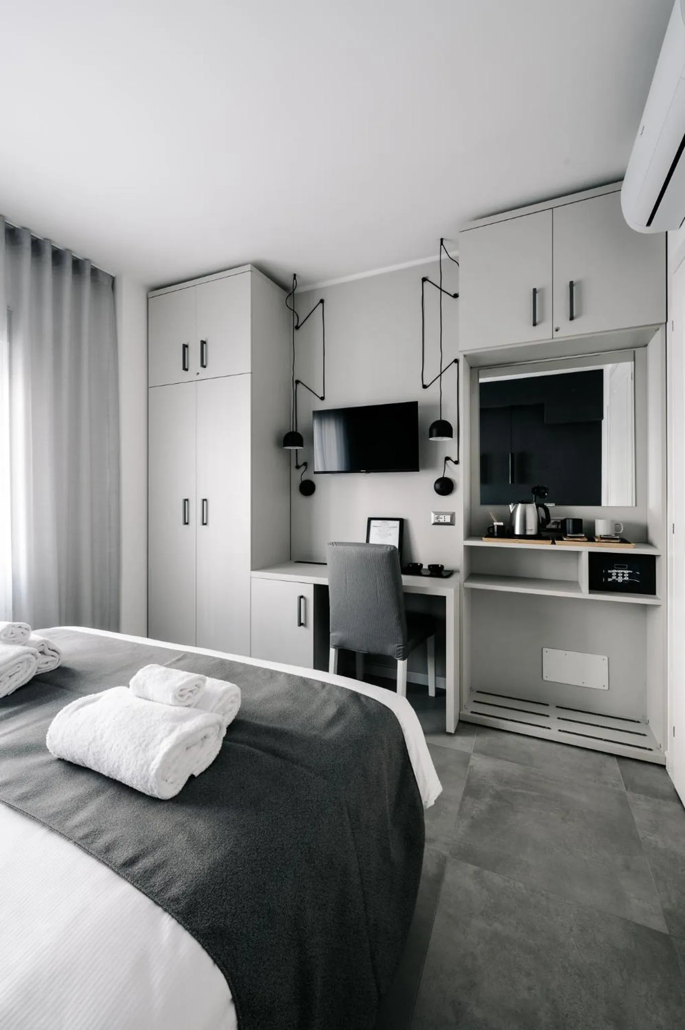 Bedroom, Bed in B&B LUMAS