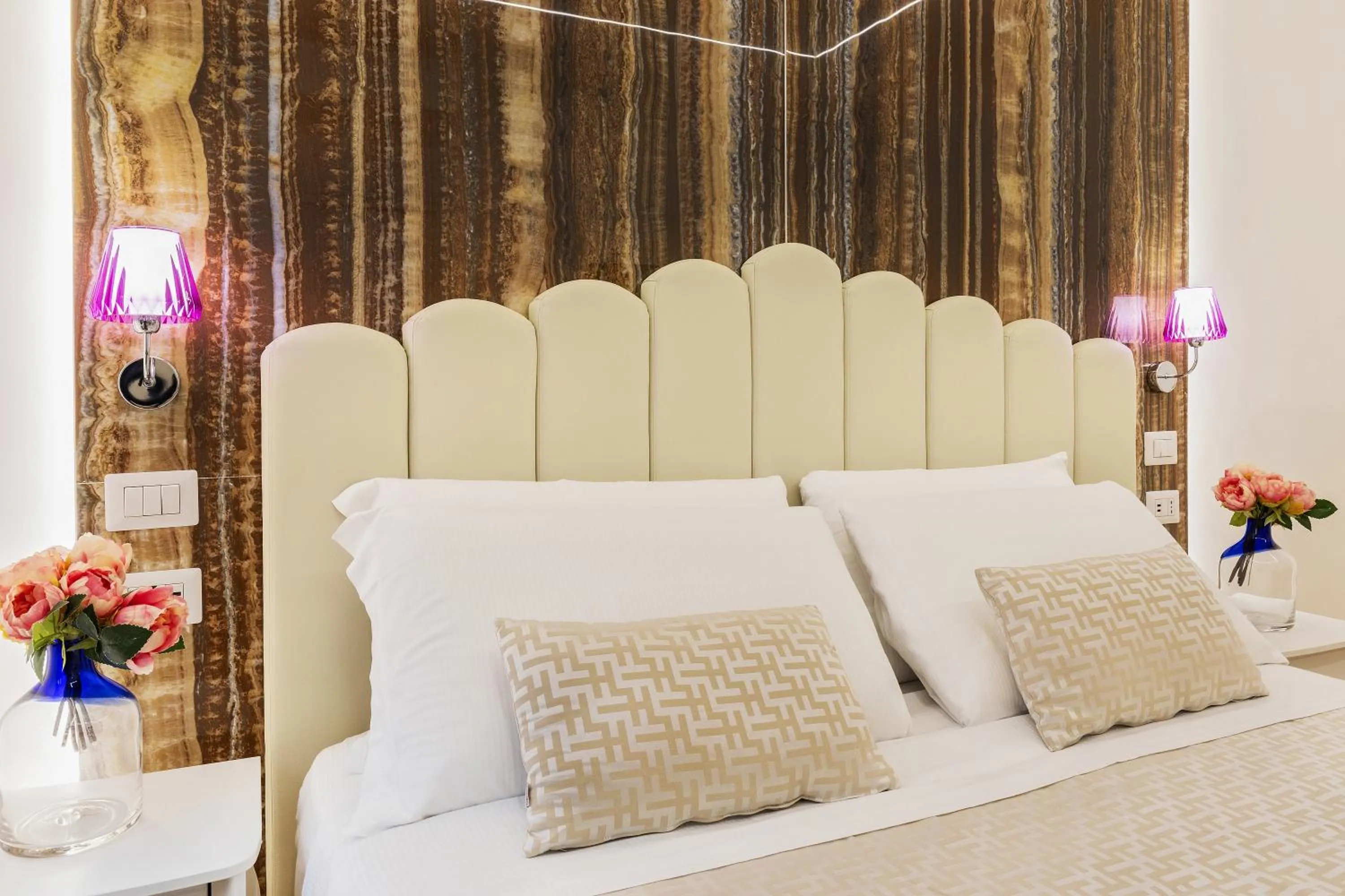 Bed in Navona Central Relais