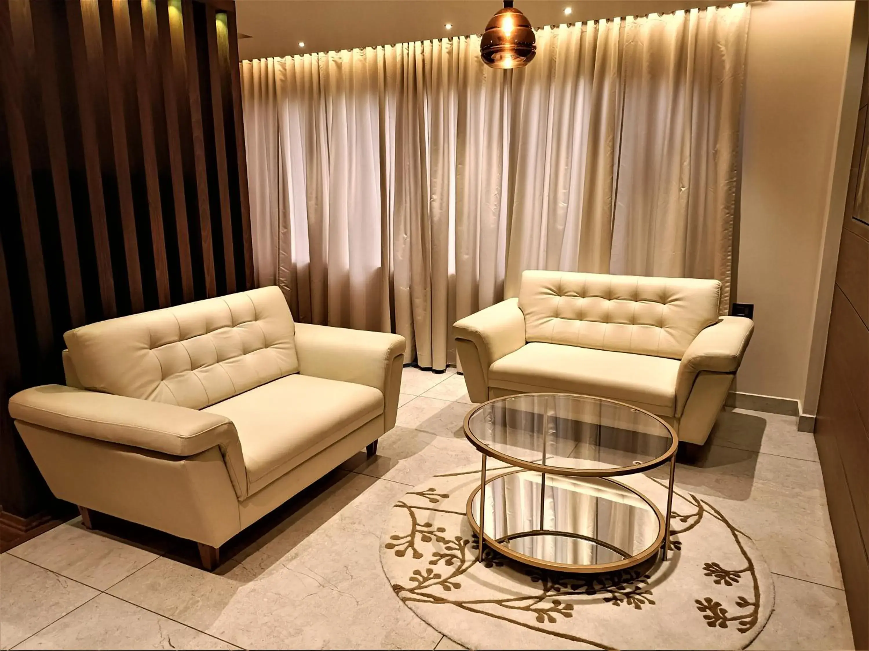 Living room in Retrieve Health & Wellness Living room in Retrieve Health & Wellness