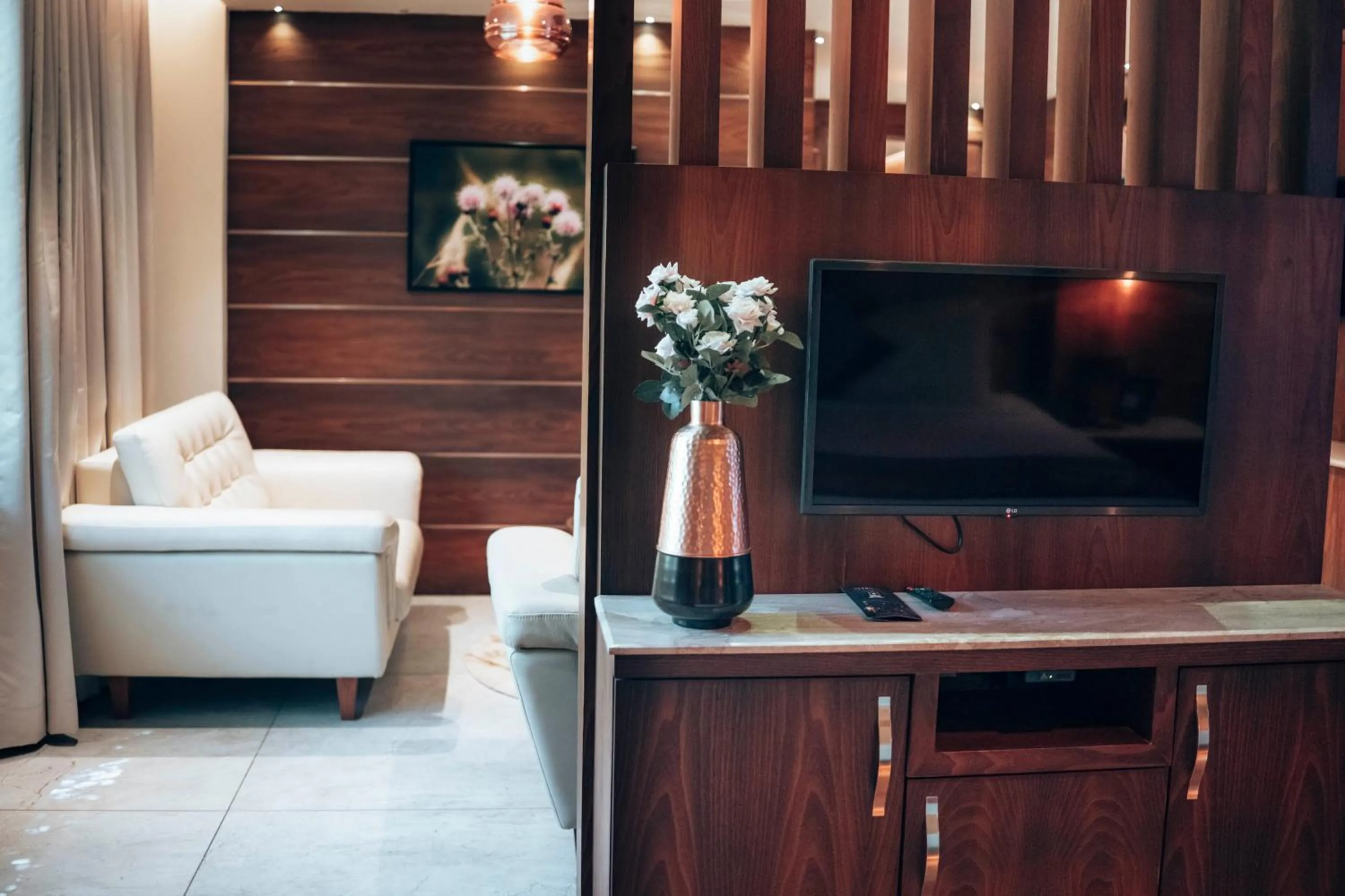 TV and multimedia in Retrieve Health & Wellness