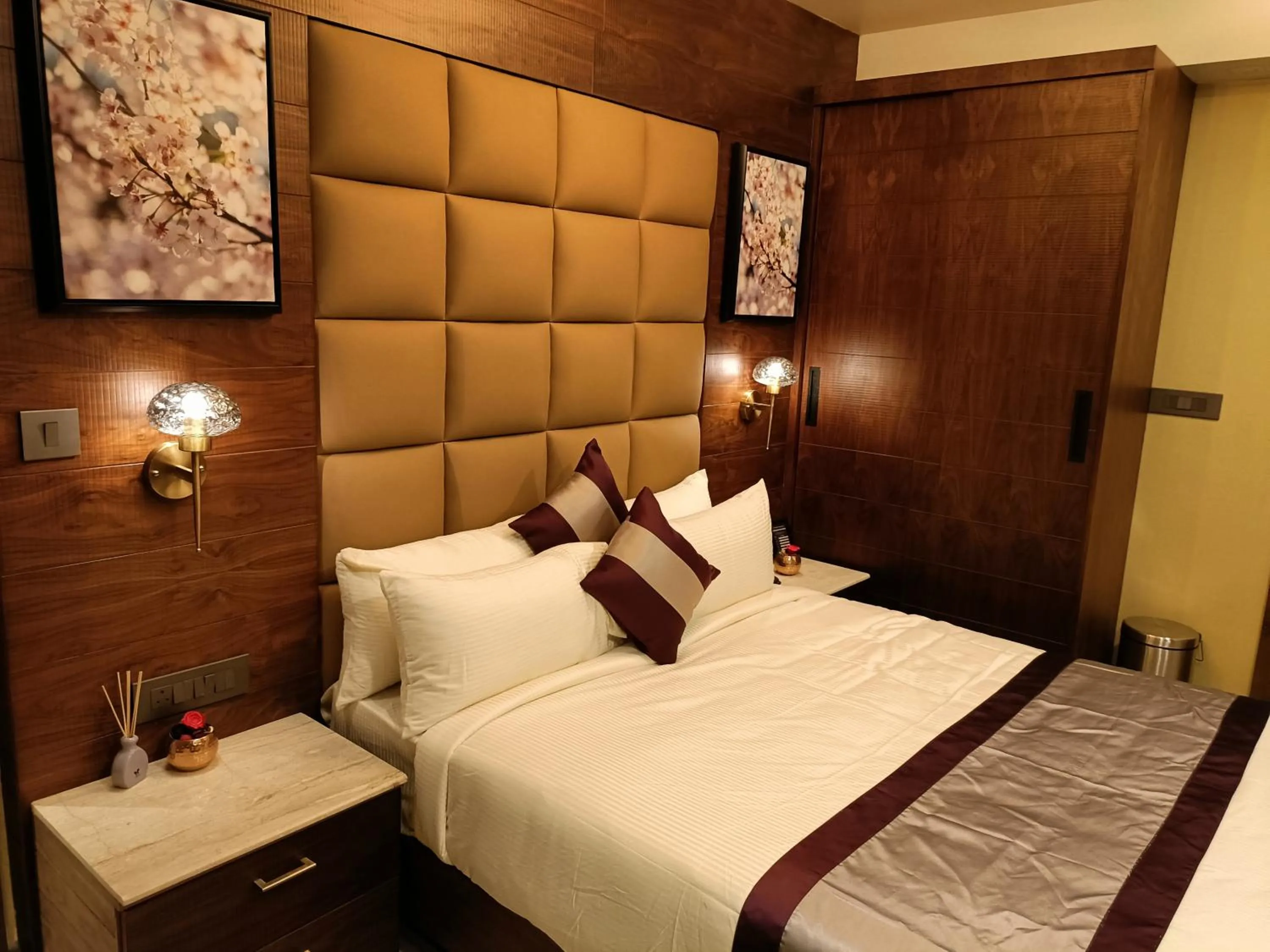 Bedroom, Bed in Retrieve Health & Wellness