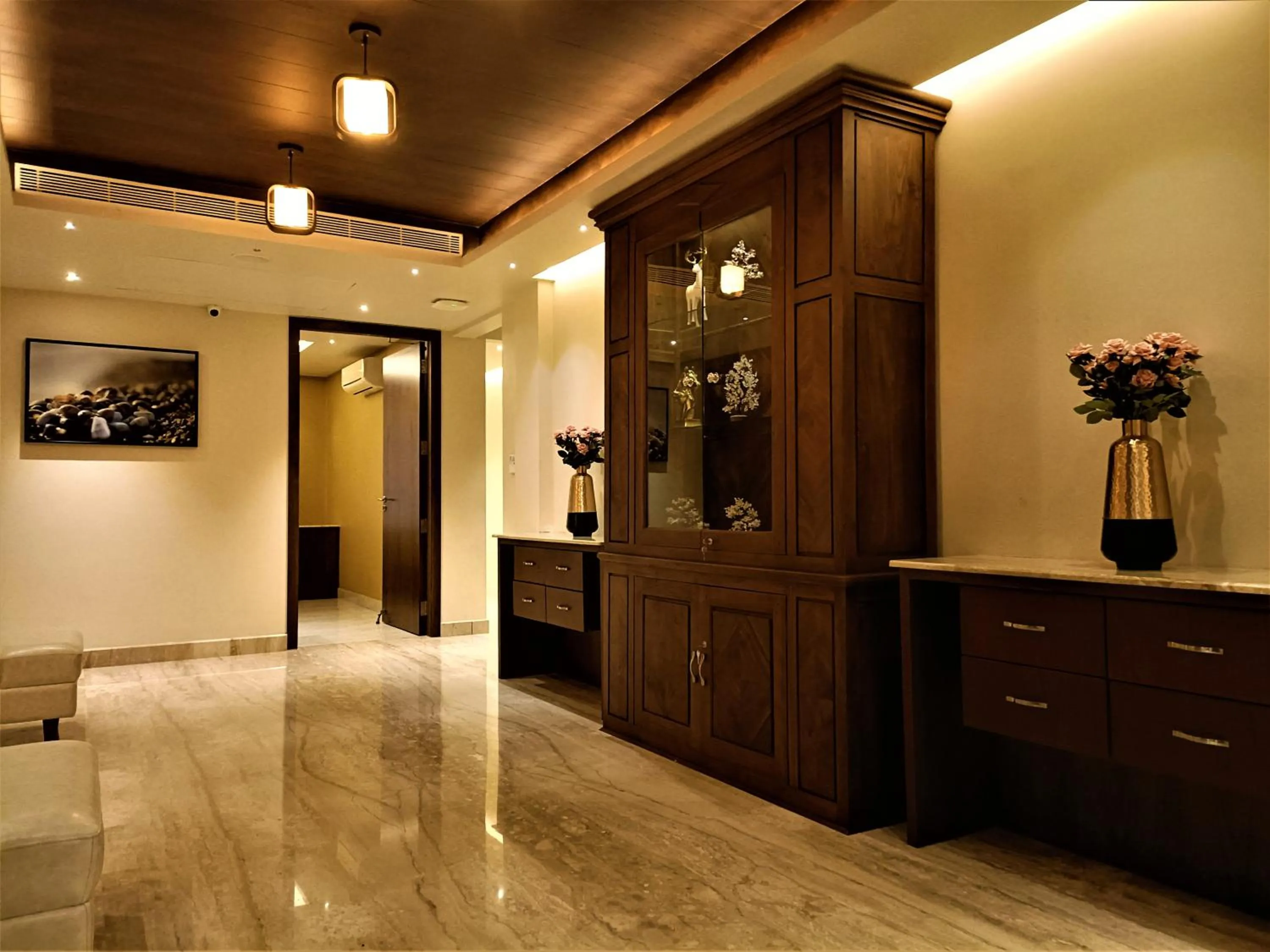 Lobby or reception in Retrieve Health & Wellness