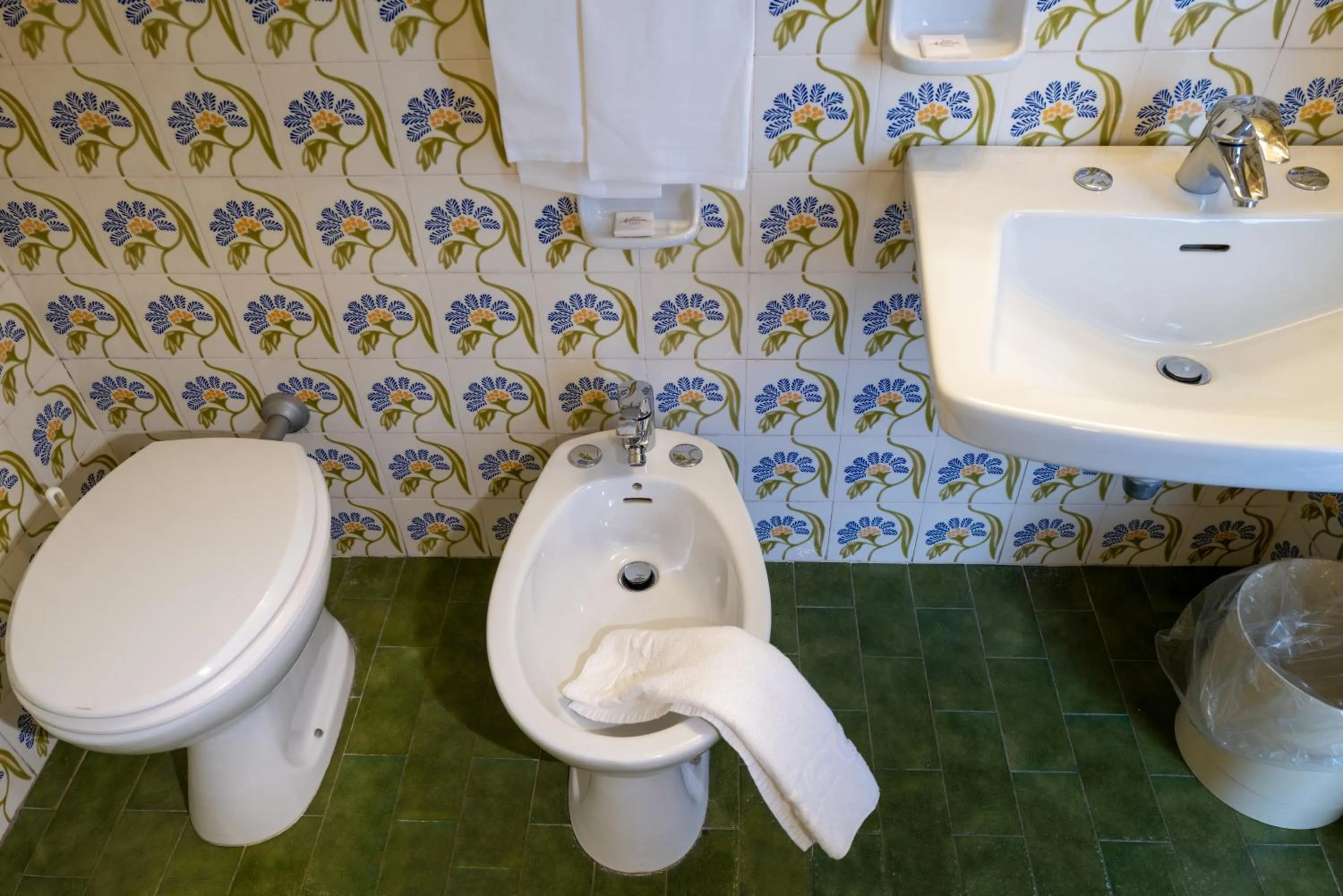 Bathroom in Hotel Lido Mediterranee