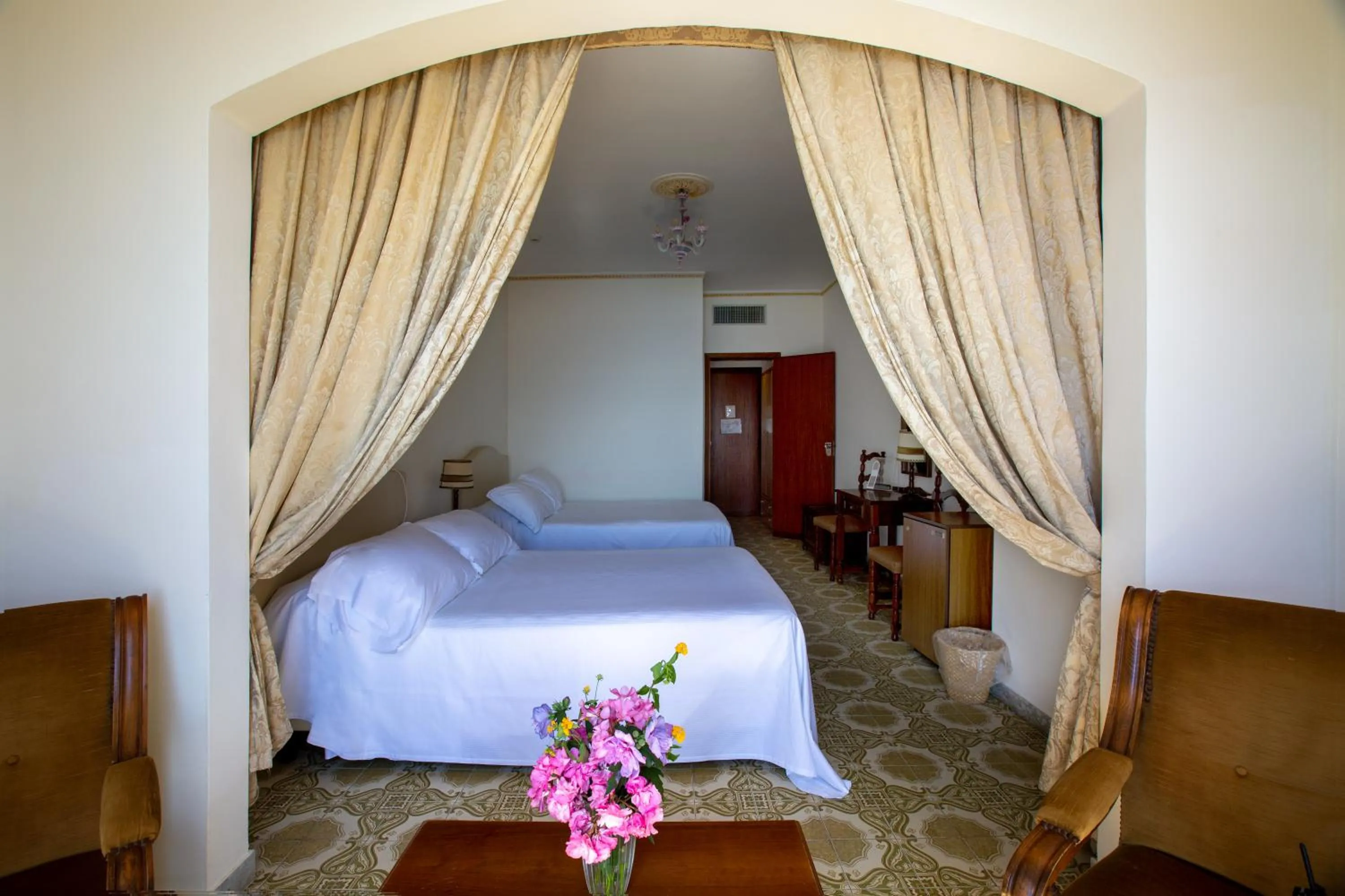 Bedroom, Bed in Hotel Lido Mediterranee