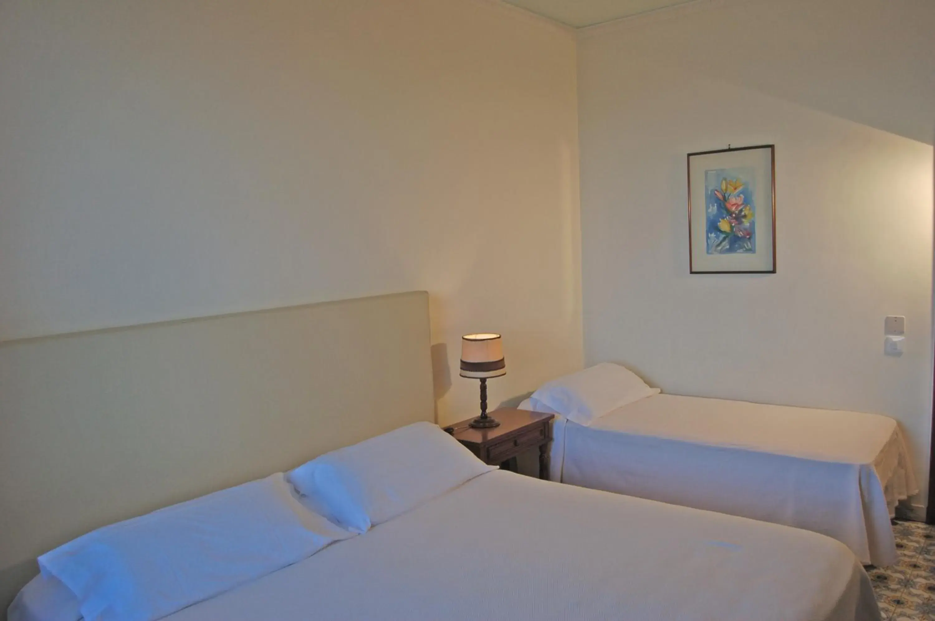 Bedroom, Bed in Hotel Lido Mediterranee Bedroom, Bed in Hotel Lido Mediterranee