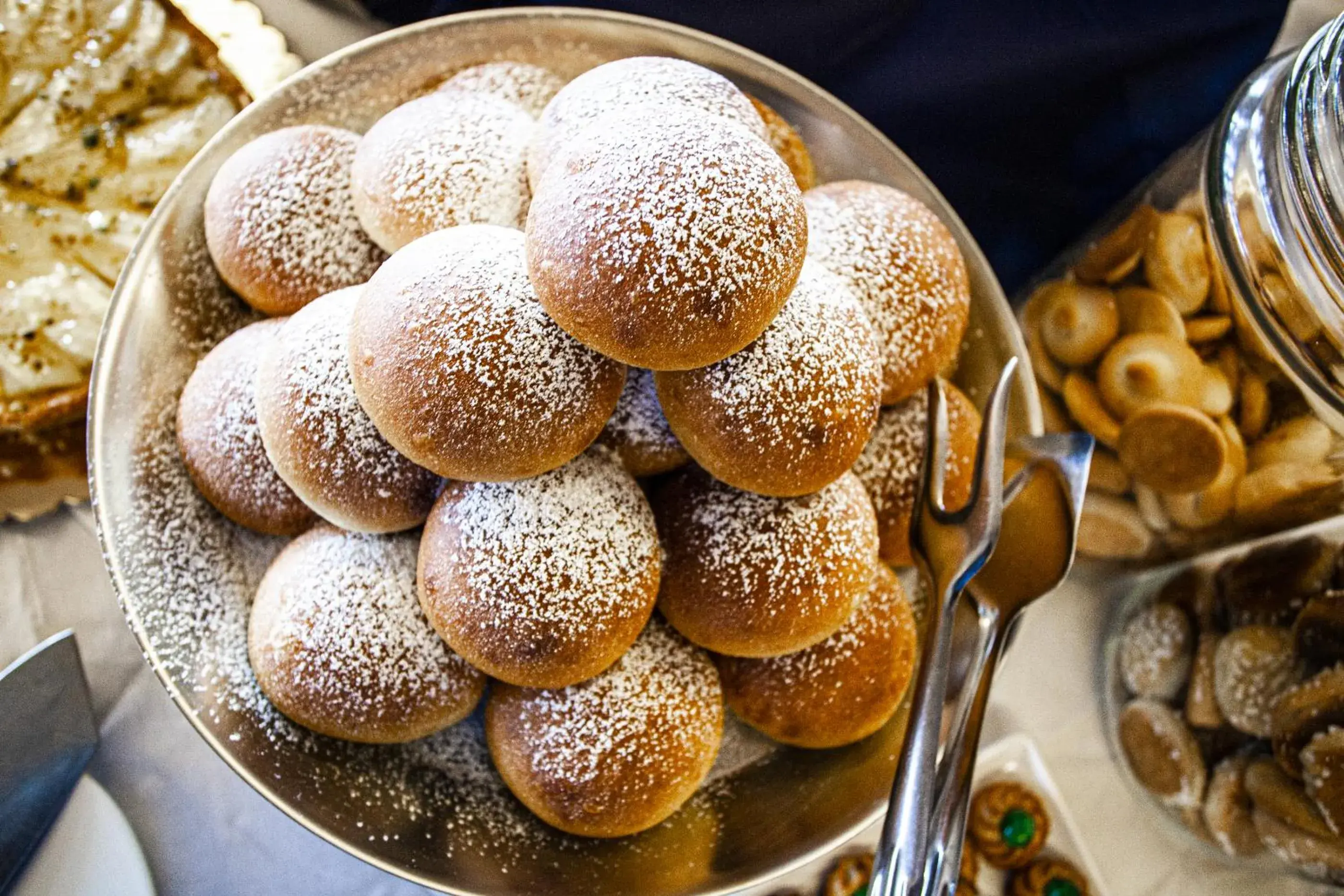 Restaurant/places to eat in Pantelleria Resort Restaurant/places to eat in Pantelleria Resort